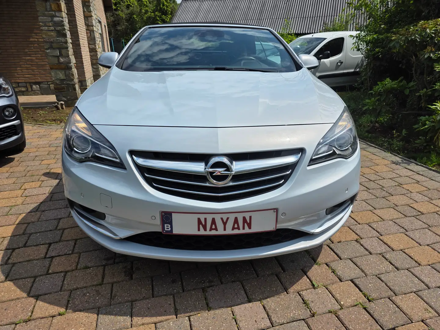 Opel Cascada 1.6 Turbo Cosmo S Gris - 2