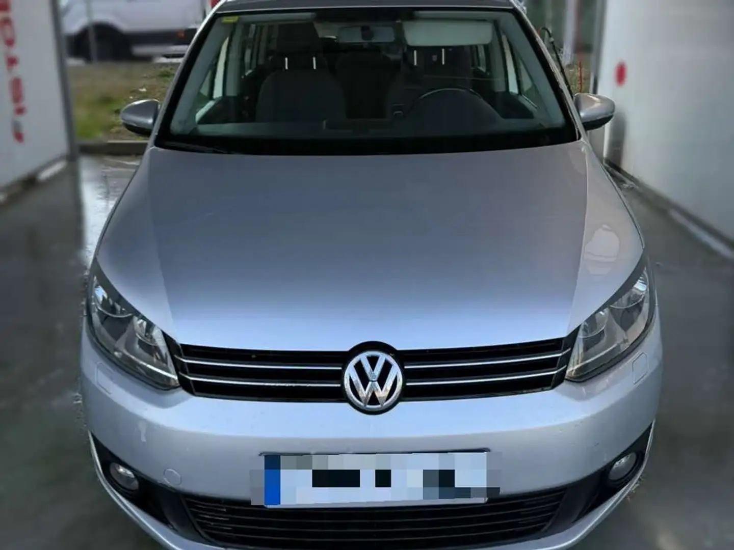 Volkswagen Touran 1.6 TDI 105cv Advance Gris - 2