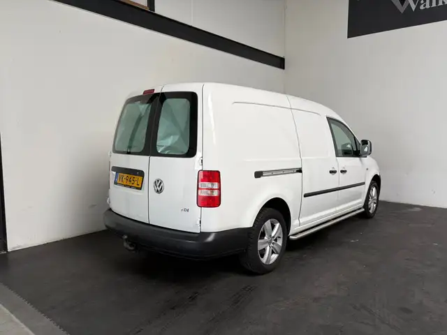 Volkswagen Caddy view 2