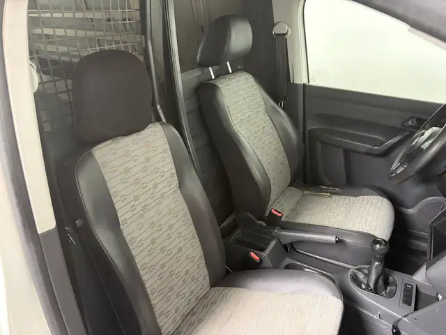 Volkswagen Caddy view 5