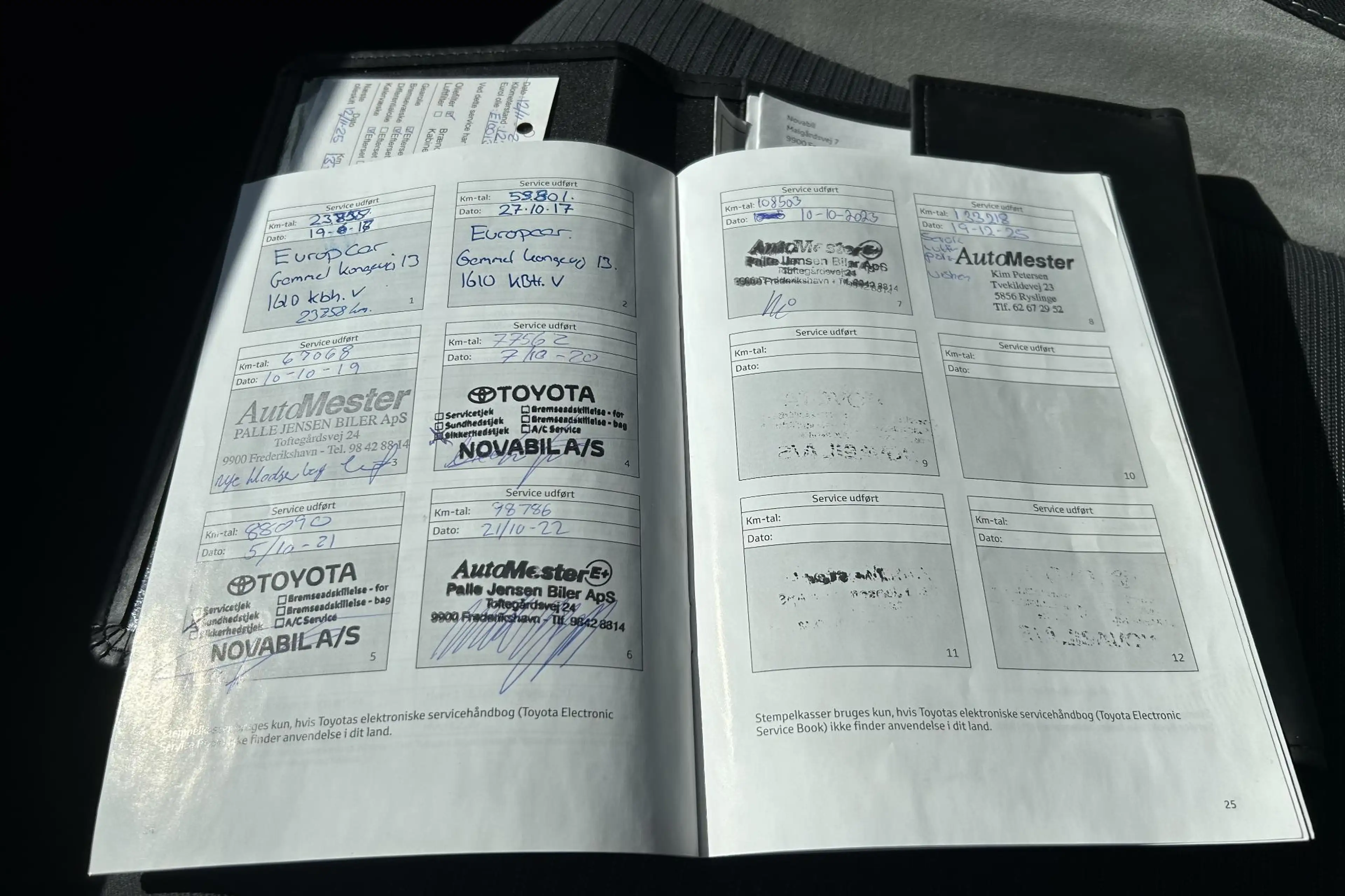 Toyota Avensis Touring Sports 1.8 VVT-i Lease Pro, Automaat, Trek — photo 12