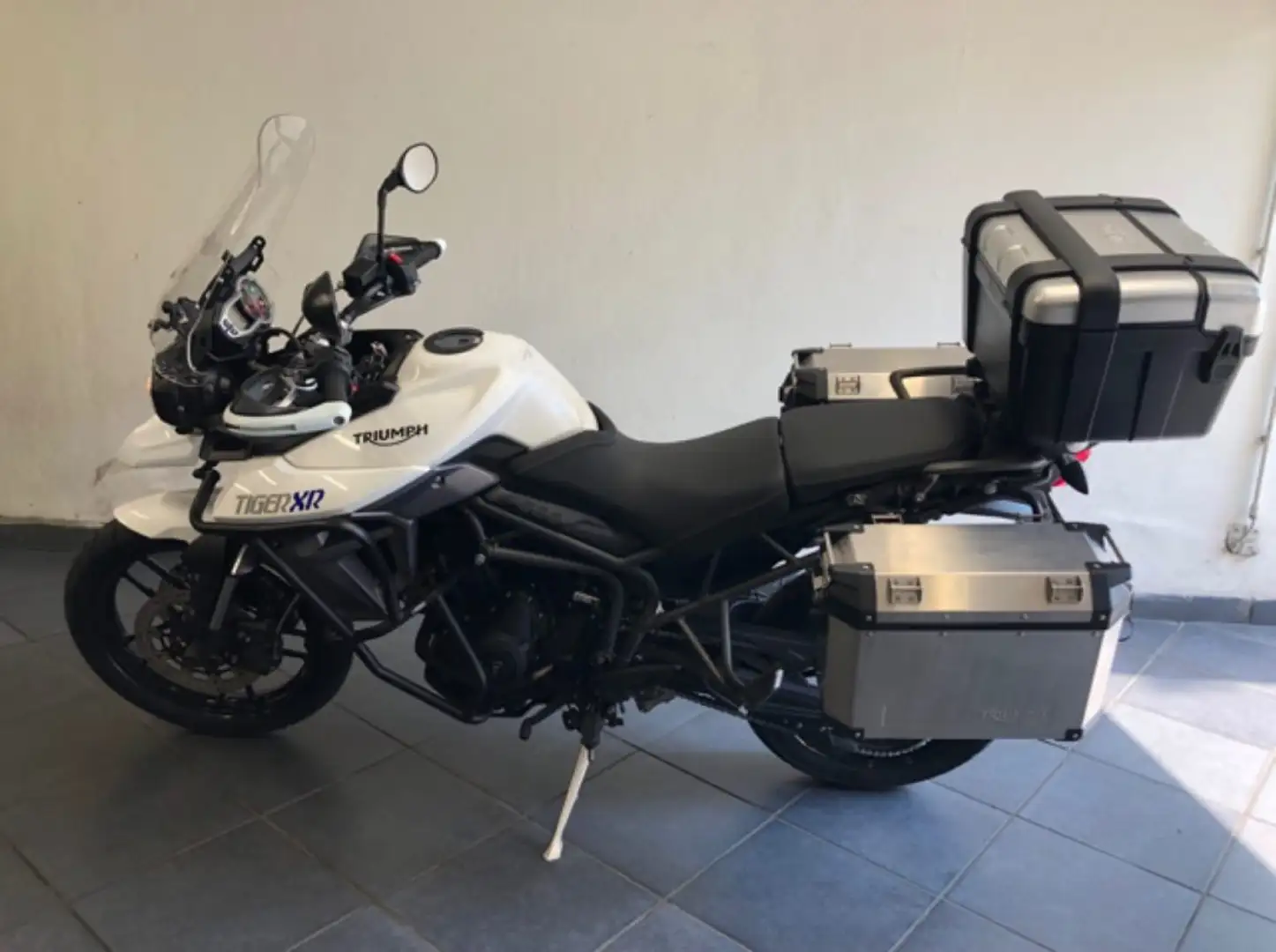 Triumph Tiger 800 ENDURO stradale Blanco - 2