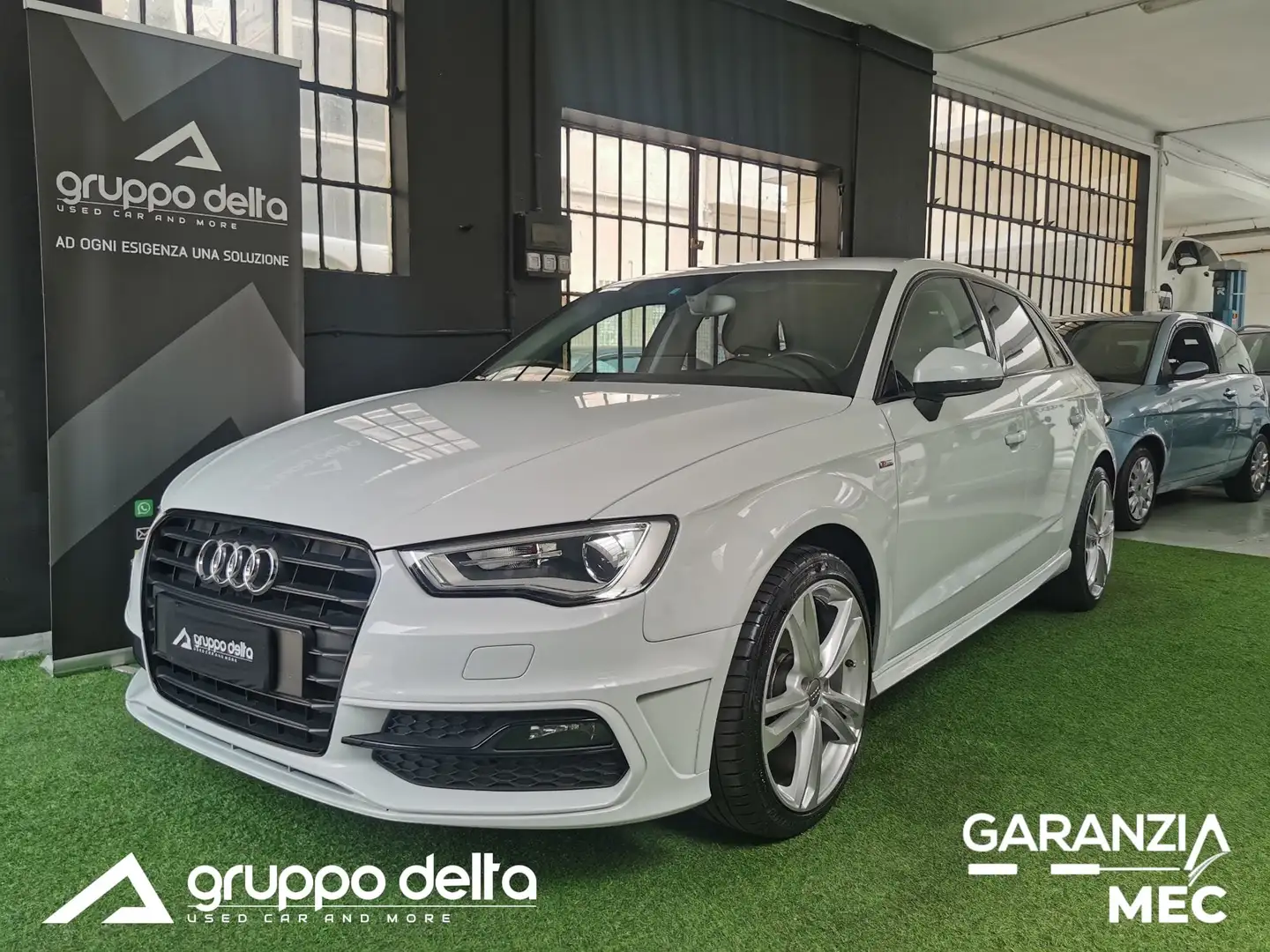 Audi A3 Sportback 1.6 tdi S-LINE 110cv E6 Blanc - 1