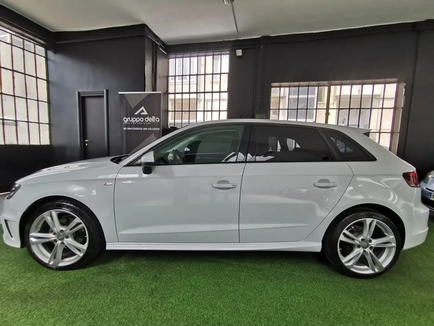 Audi A3 Sportback 1.6 tdi S-LINE 110cv E6 Blanc - 2