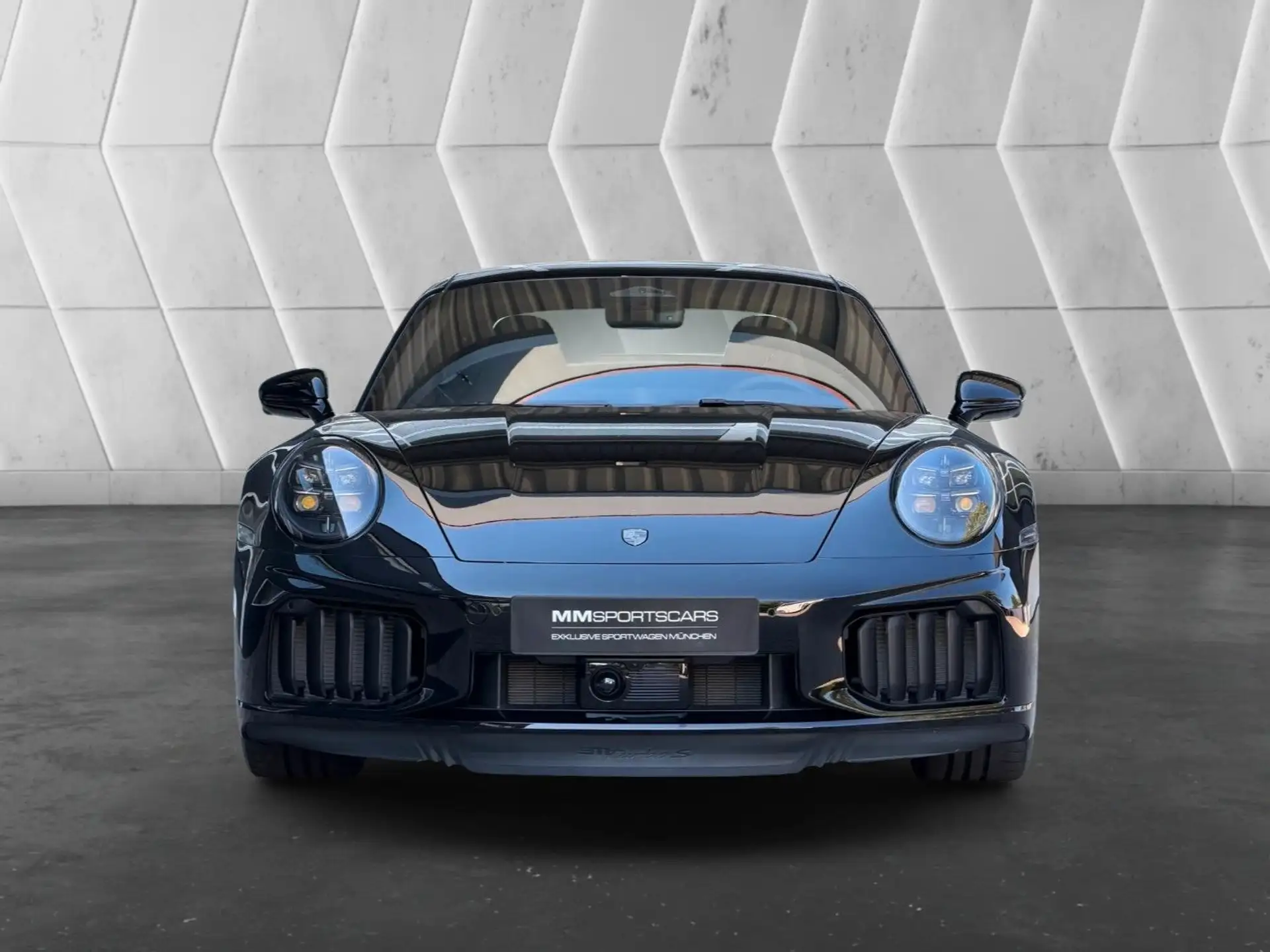 포르쉐 911 Turbo S Coupe 2026 검정 사진 2