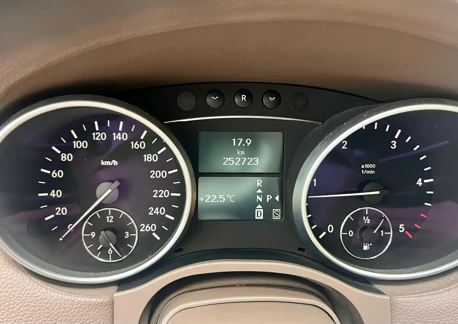 Mercedes-Benz GL 320 GL 320CDI Aut. - 2