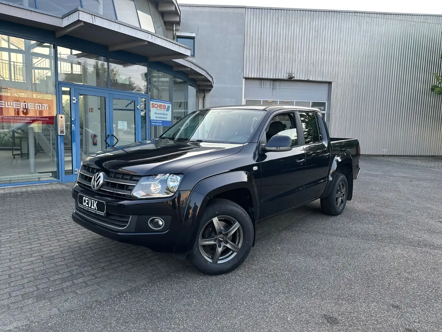 Volkswagen Amarok Highline DoubleCab/ 1.Hand / Navi / PDC Fekete - 2