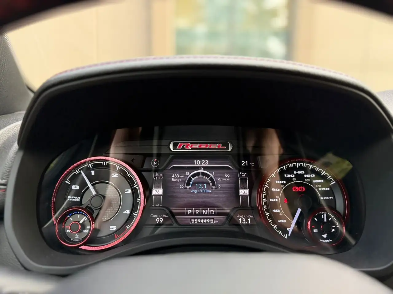 RAM 1500 снимка RAM 1500