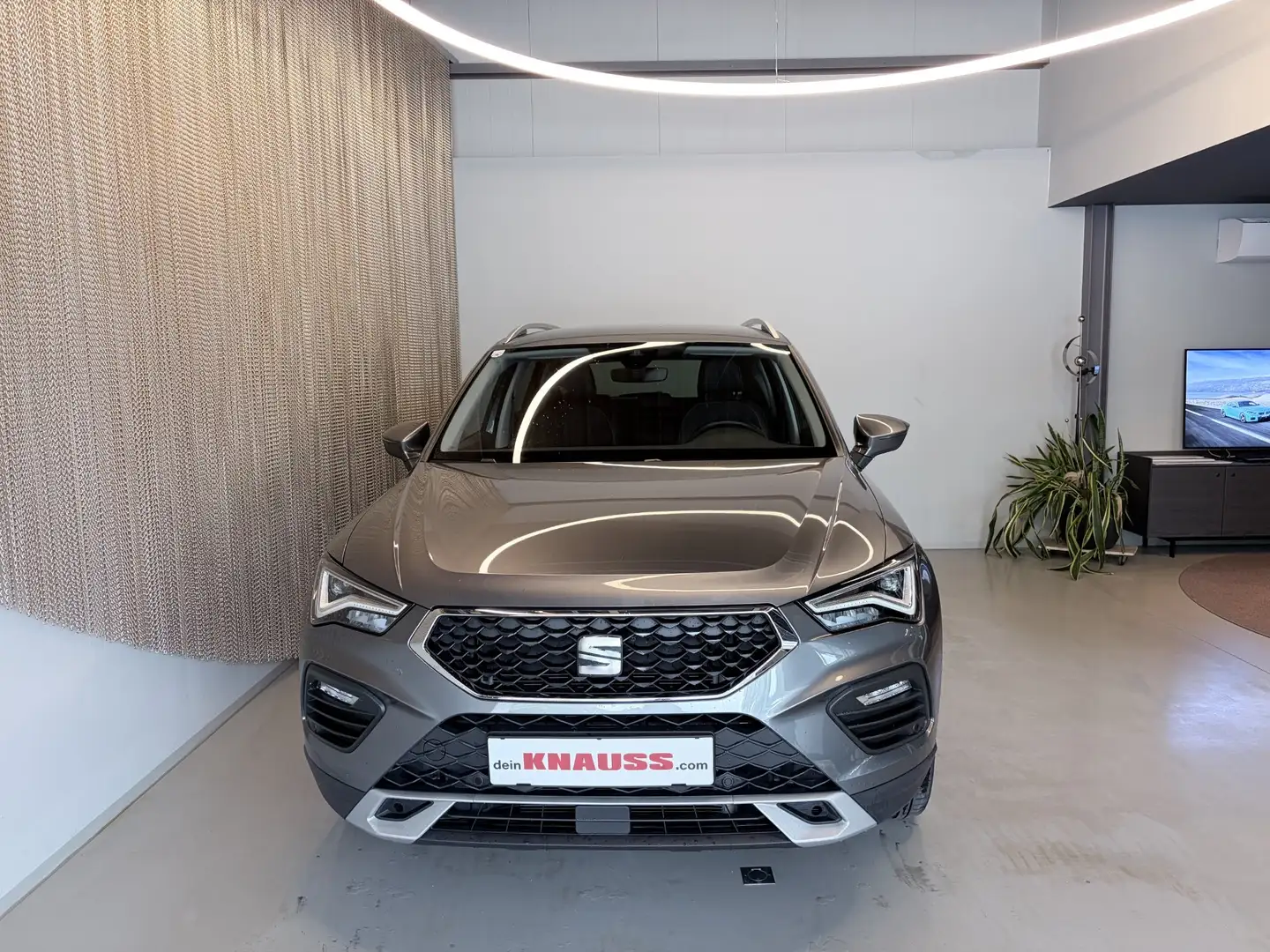 SEAT Ateca 2,0 Austria Edition 4WD TDI DSG Grau - 2