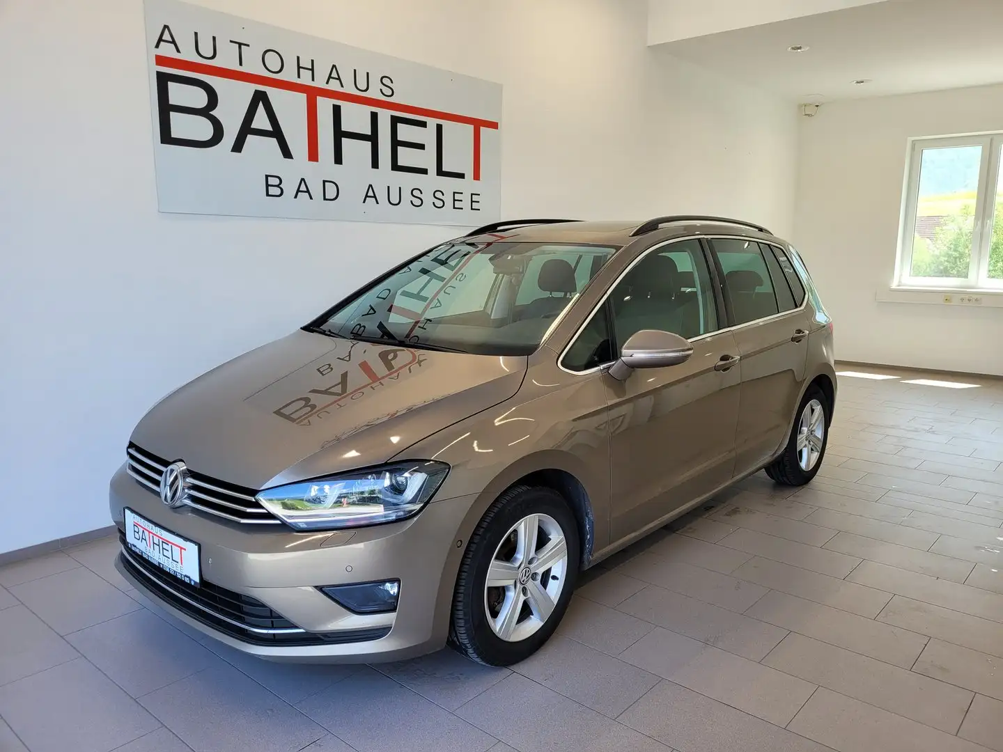 Volkswagen Golf Sportsvan Sky BMT TDI DSG Gris - 2