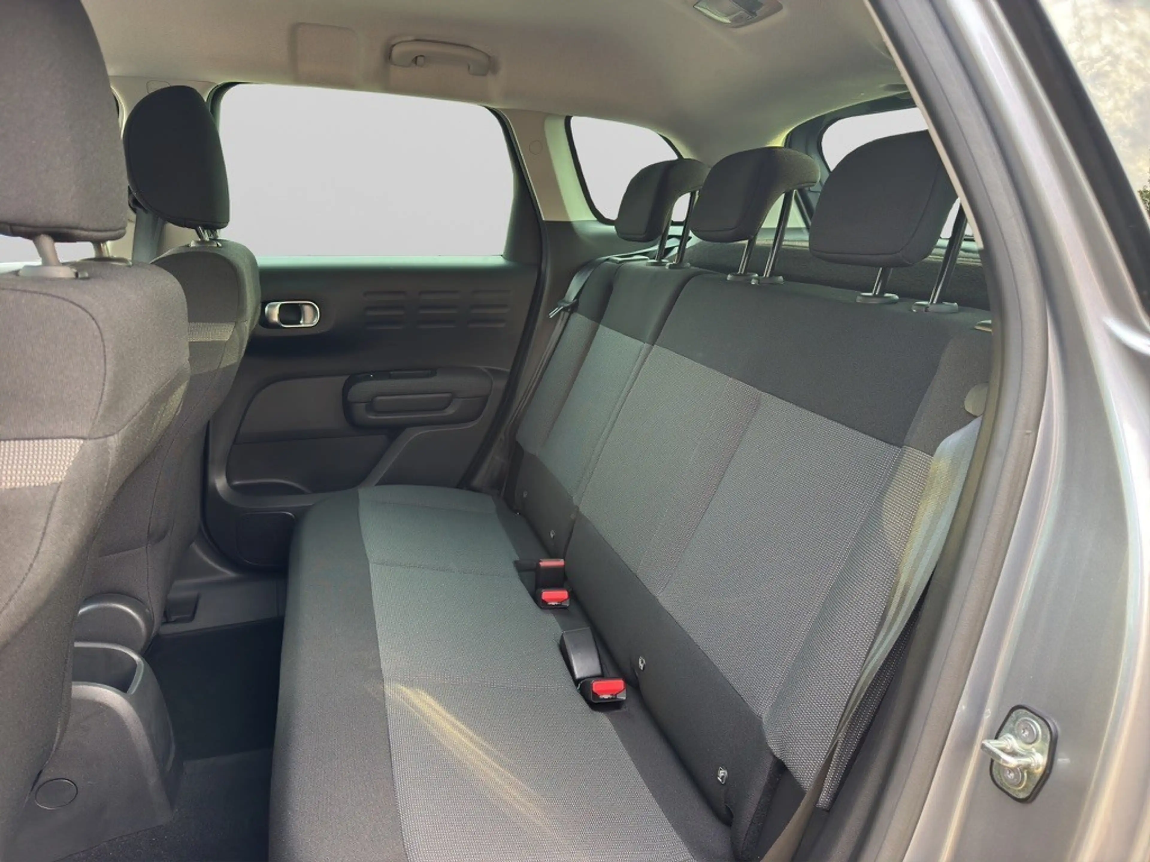 Citroen C3 Aircross 1.2 PT S&S SHINE,Carplay,Navi,Camera, ALL IN PRIJS — photo 14