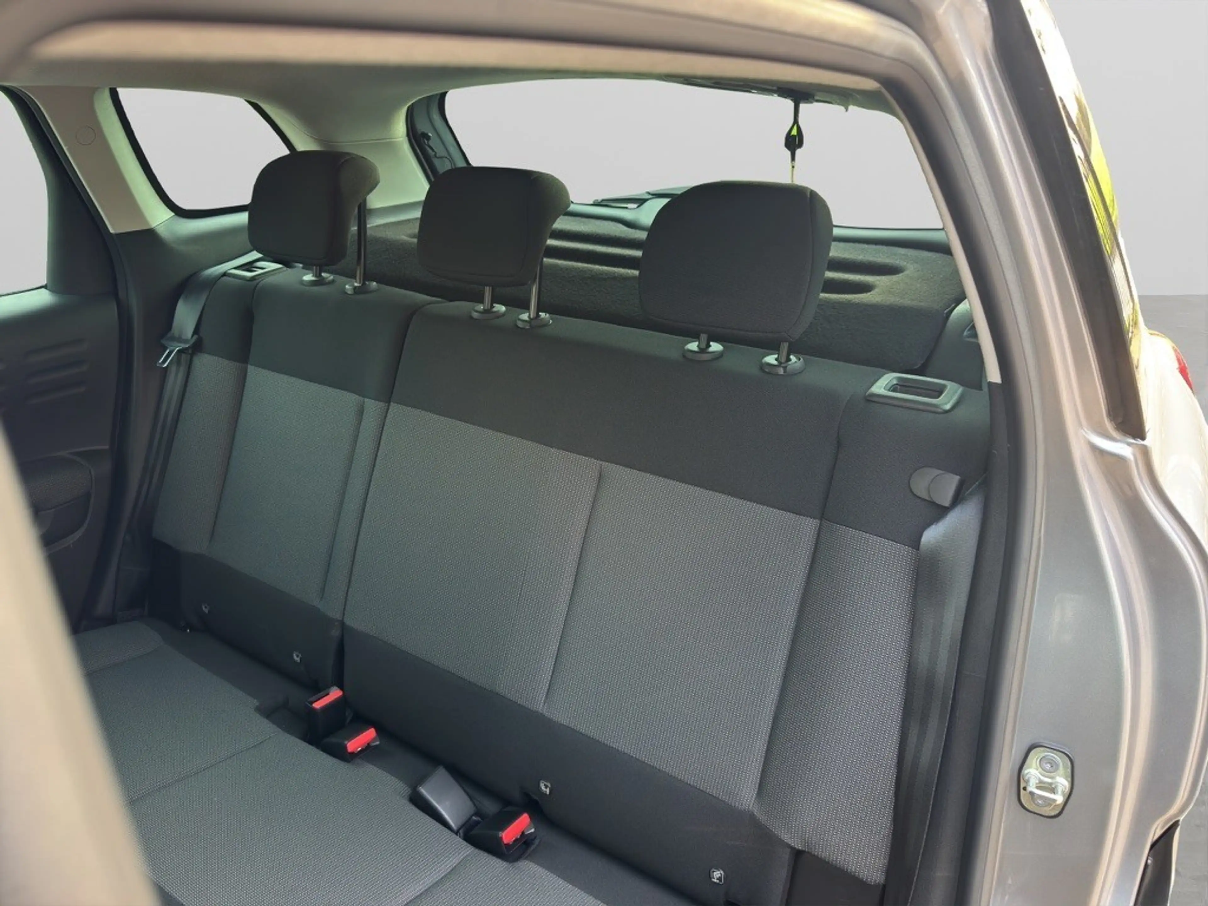 Citroen C3 Aircross 1.2 PT S&S SHINE,Carplay,Navi,Camera, ALL IN PRIJS — photo 16