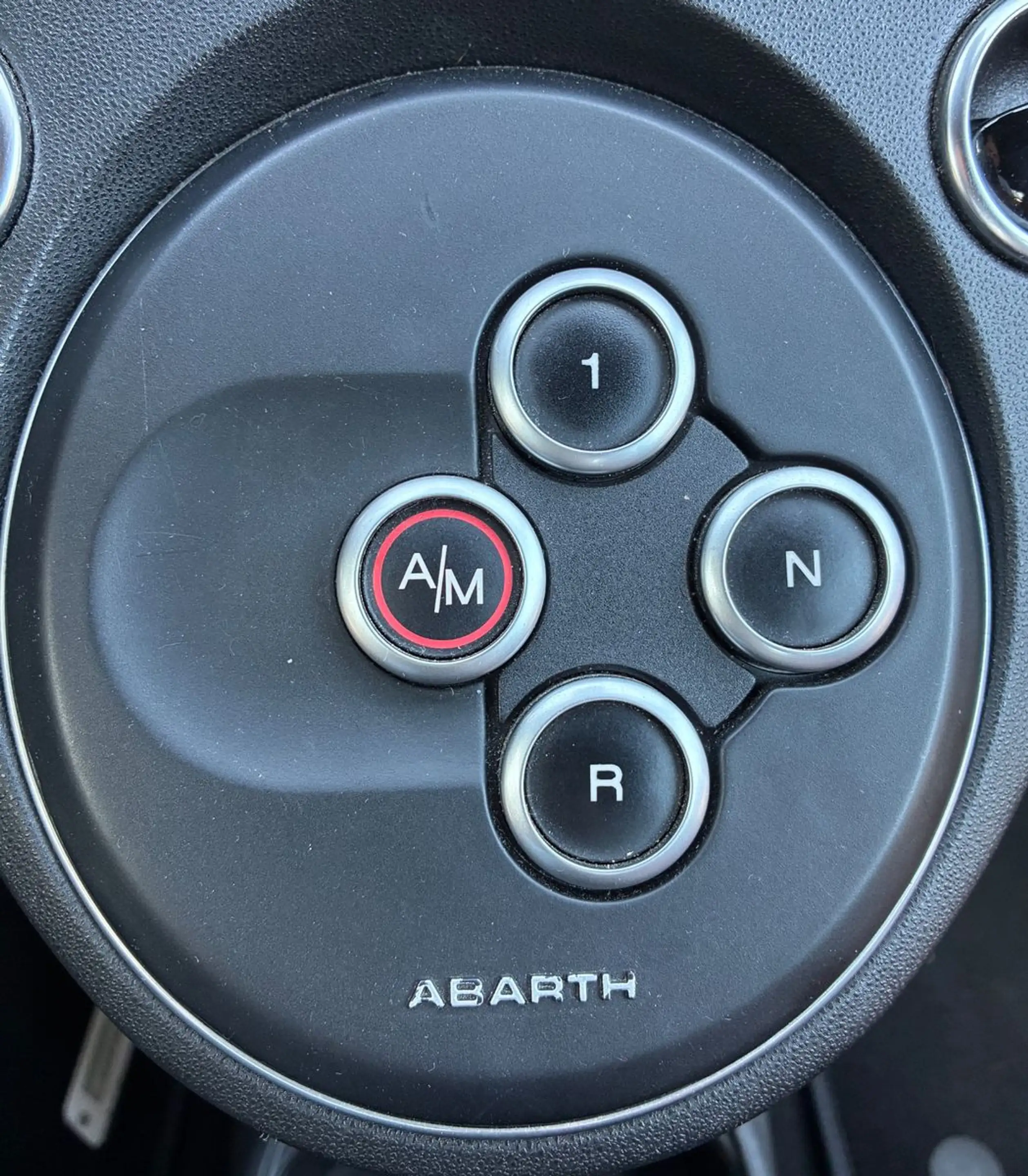 Abarth 595 Competizione 70 Jahre Cabrio Automatik — photo 22