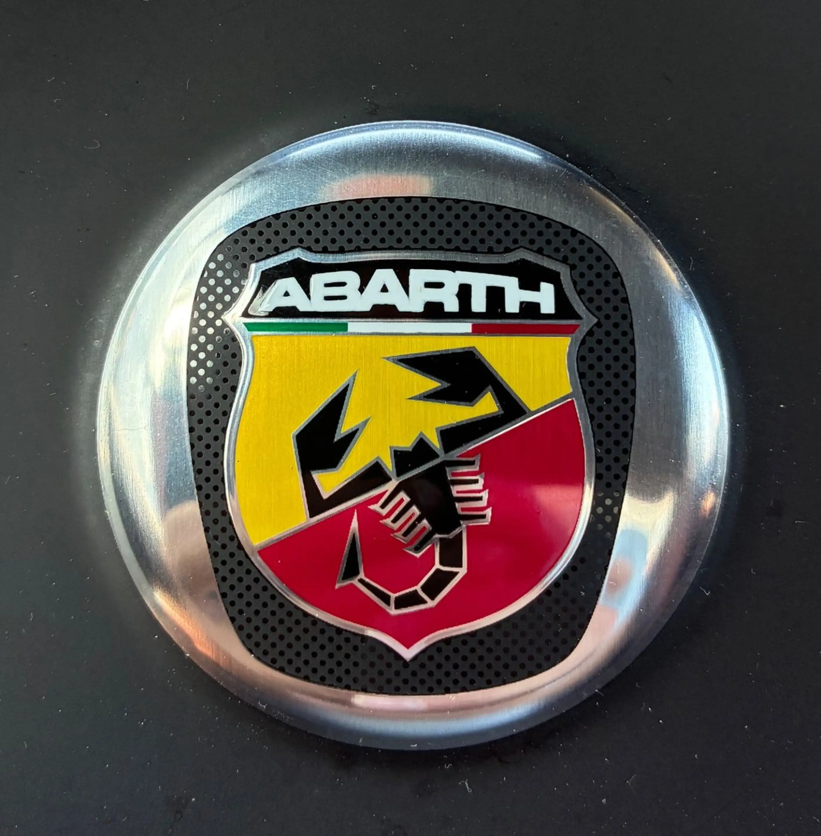 Abarth 595 Competizione 70 Jahre Cabrio Automatik — photo 24