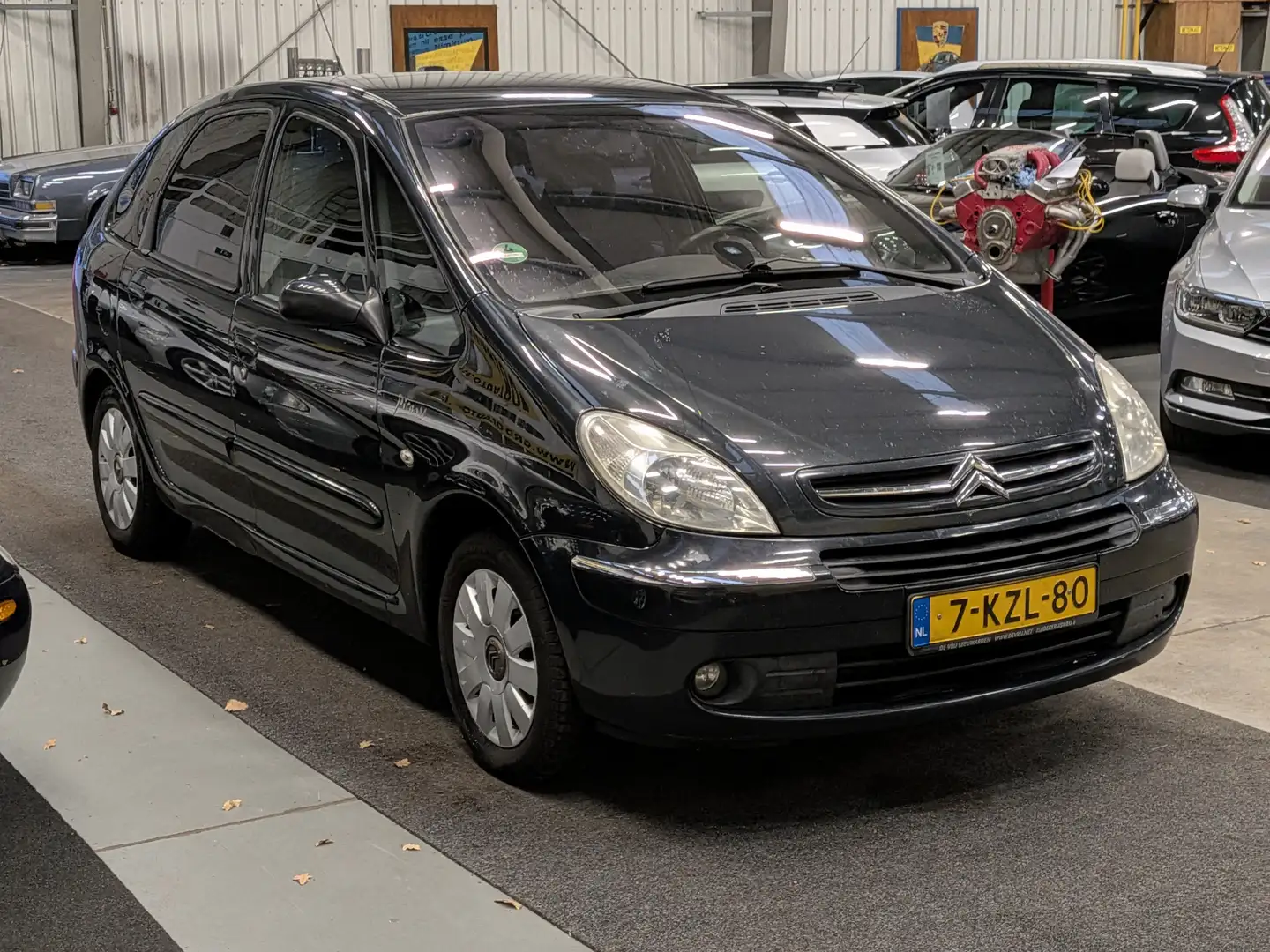 Citroen Xsara Picasso 1.8i-16V Airco, Cruise Control, Trekhaak, Stuurbek Gris - 2