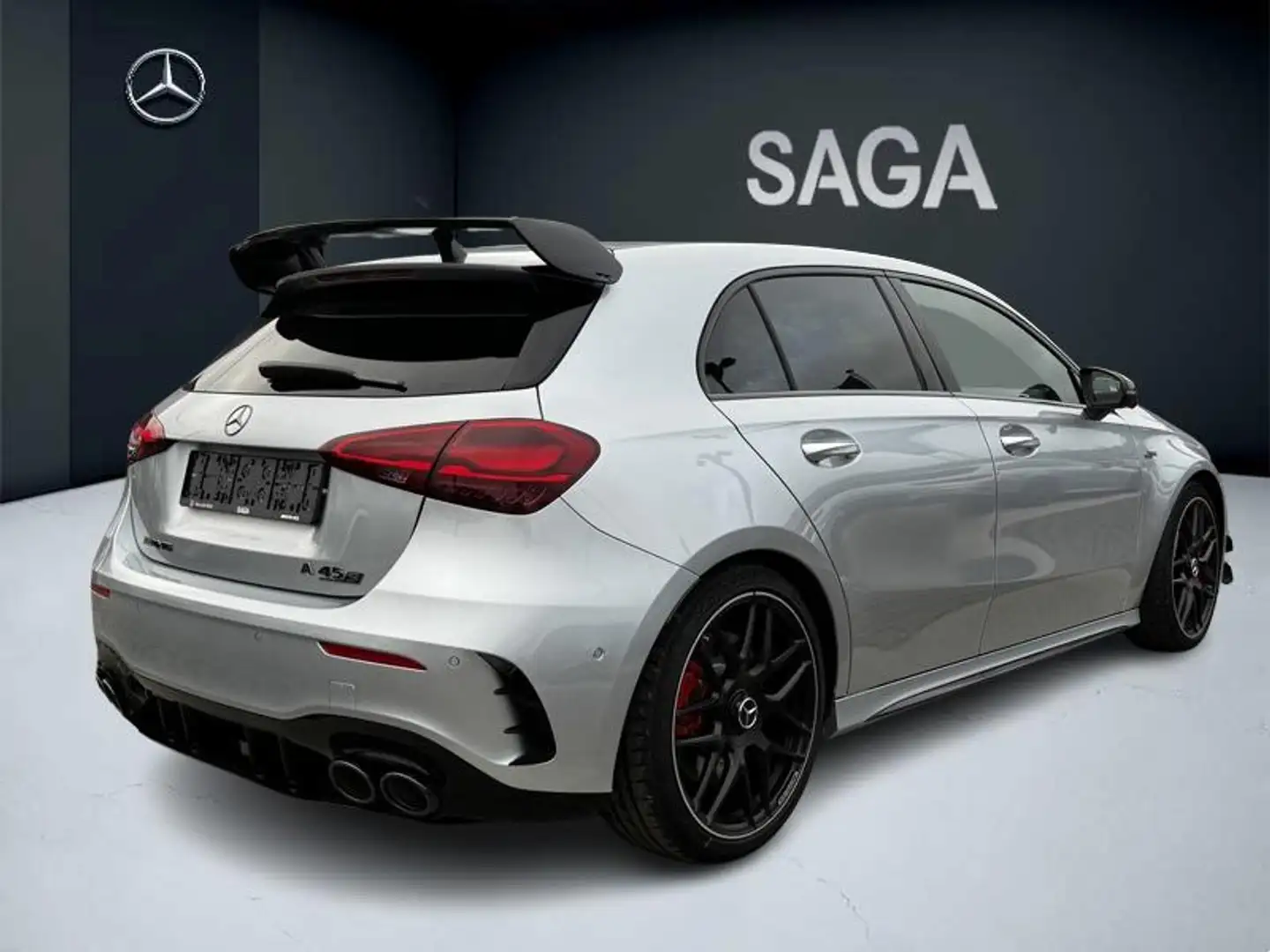 Mercedes-Benz A 45 AMG 45 S 4MATIC+ Pack Aérodynamique Gris - 2