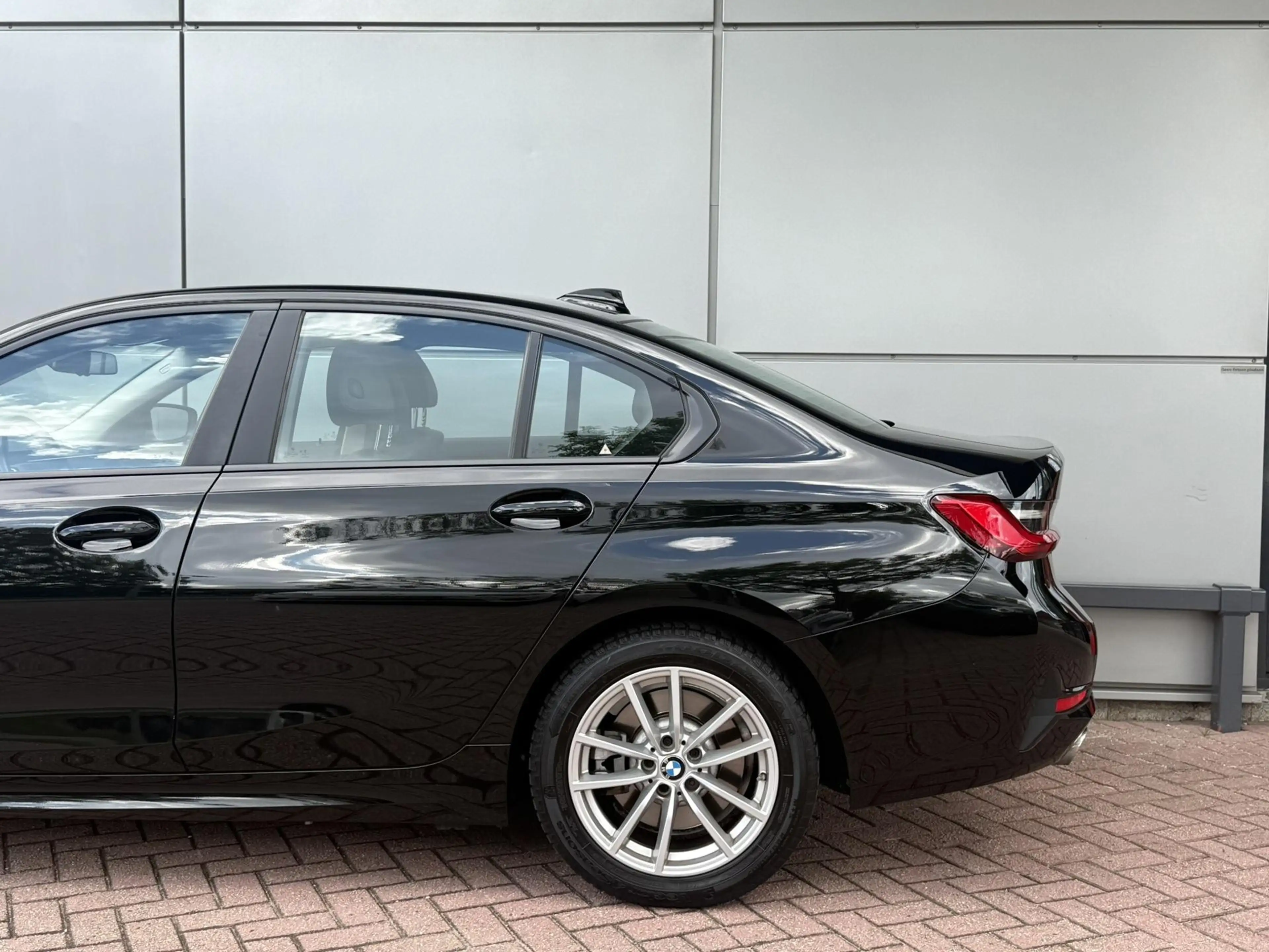 BMW 320 3-serie 320e Business Edition Plus | Leer | Laser — photo 8
