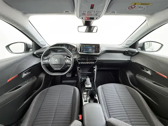 Peugeot E-208 view 3