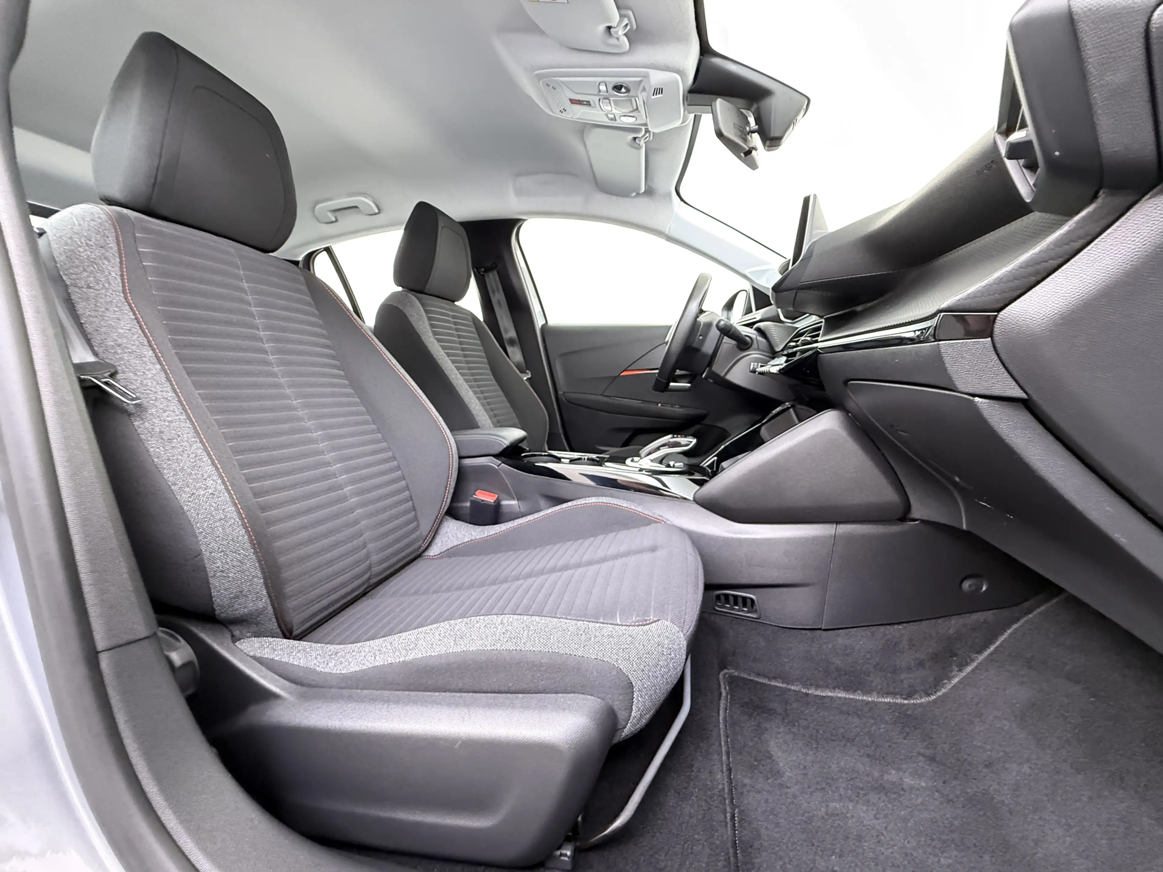 Peugeot e-208 EV 5Drs Automaat Apple Carplay Android Auto Navi* — photo 32