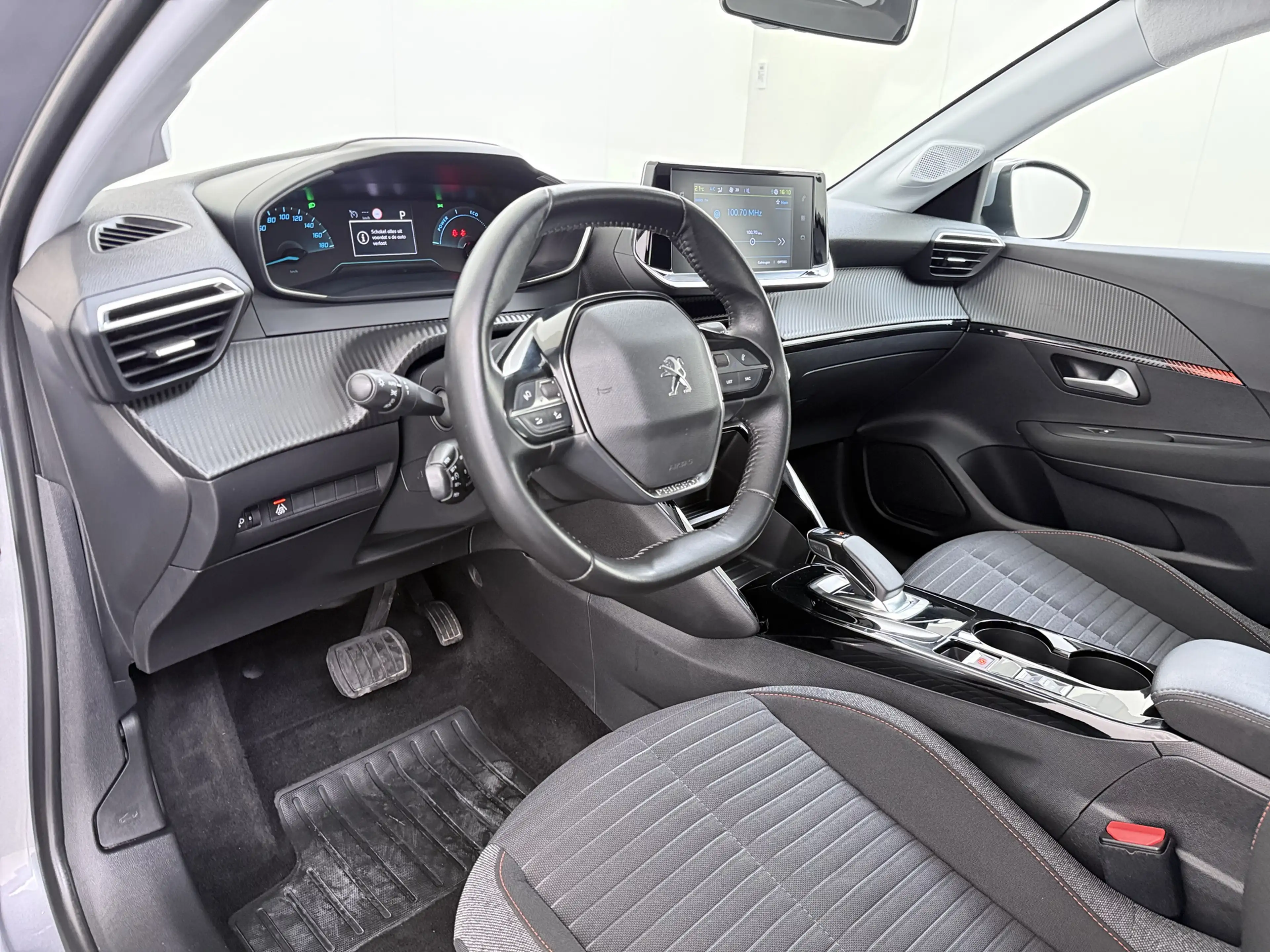Peugeot e-208 EV 5Drs Automaat Apple Carplay Android Auto Navi* — photo 8