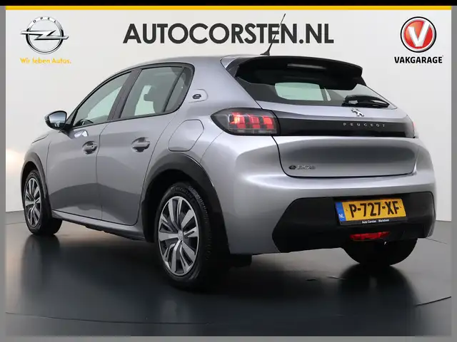 Peugeot E-208 view 2