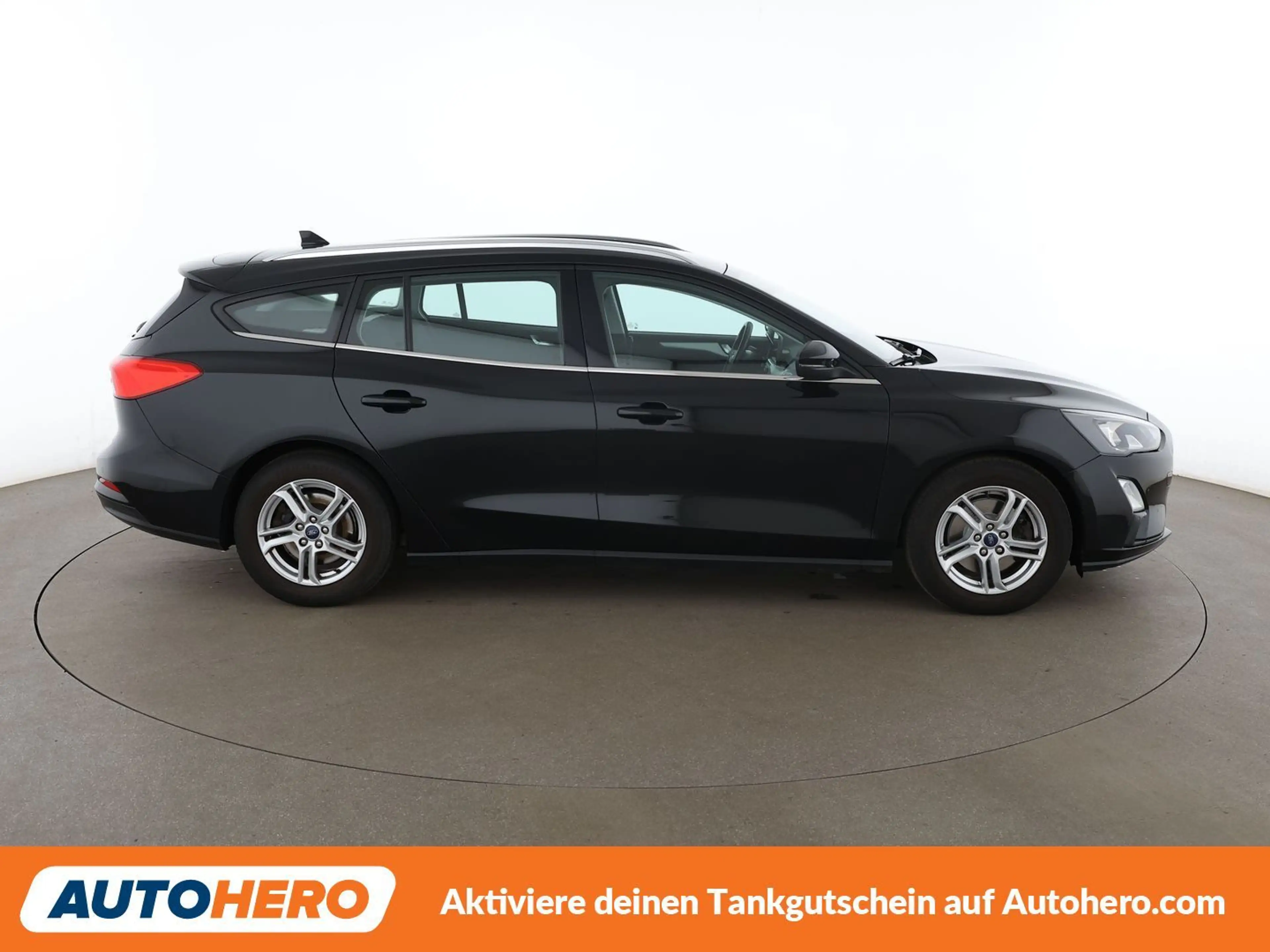 Ford Focus 1.0 EcoBoost Cool&Connect Aut.*NAVI*LED*TEMPO*PDC* — photo 7