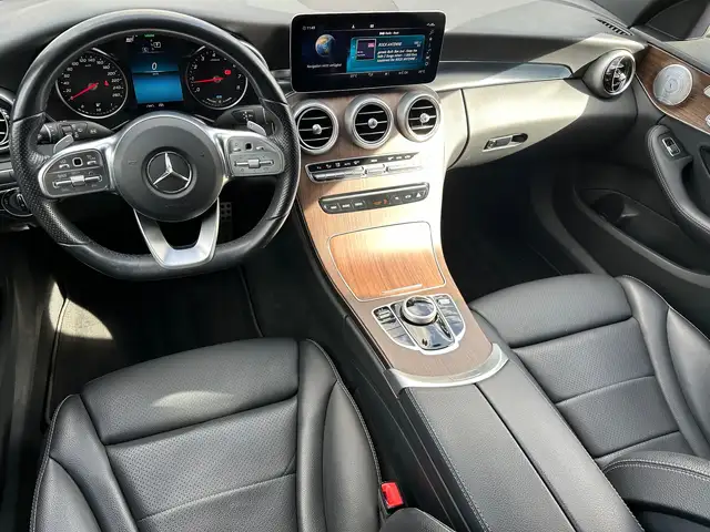 Mercedes-Benz C-Class view 11