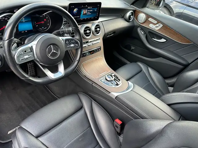 Mercedes-Benz C-Class view 8