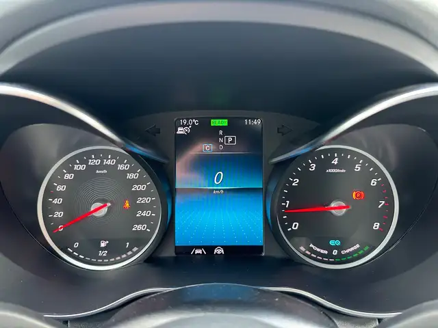 Mercedes-Benz C-Class view 15
