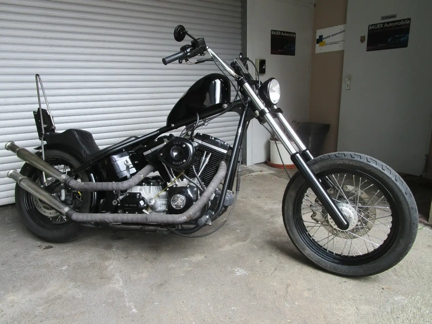 Harley-Davidson Dyna Starrrahmen Chopper Black - 2