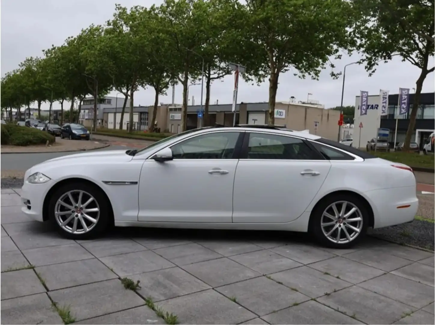 Jaguar XJ 3.0 V6 Kompressor AWD Langversion Portfolio - 2