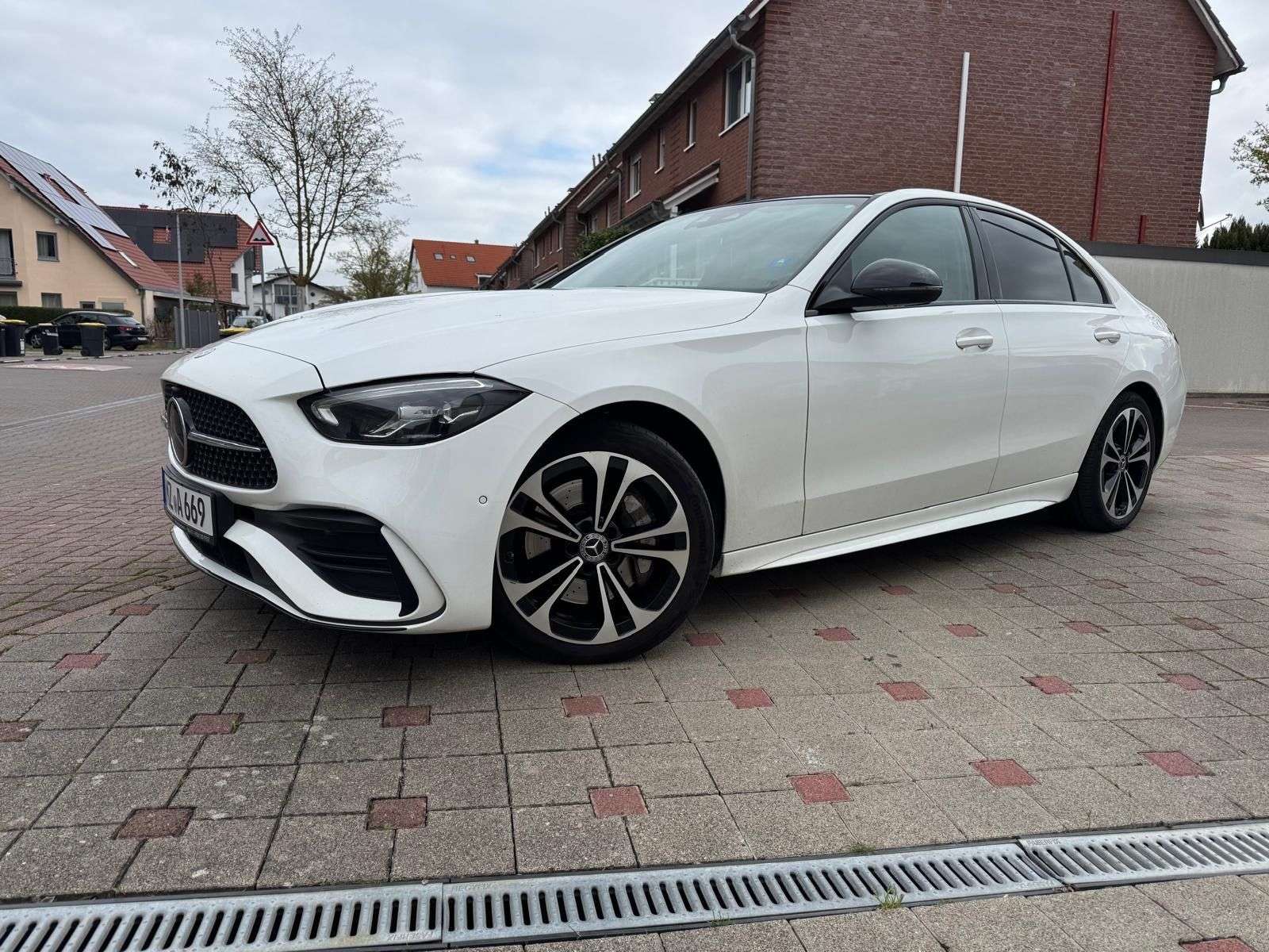 Mercedes-Benz C 220