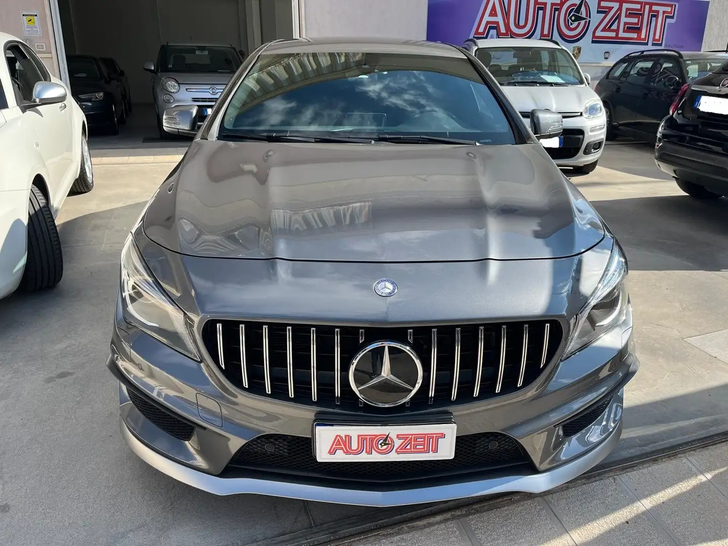 Mercedes-Benz CLA 45 AMG CLA - C117 4matic 381cv auto Grau - 2