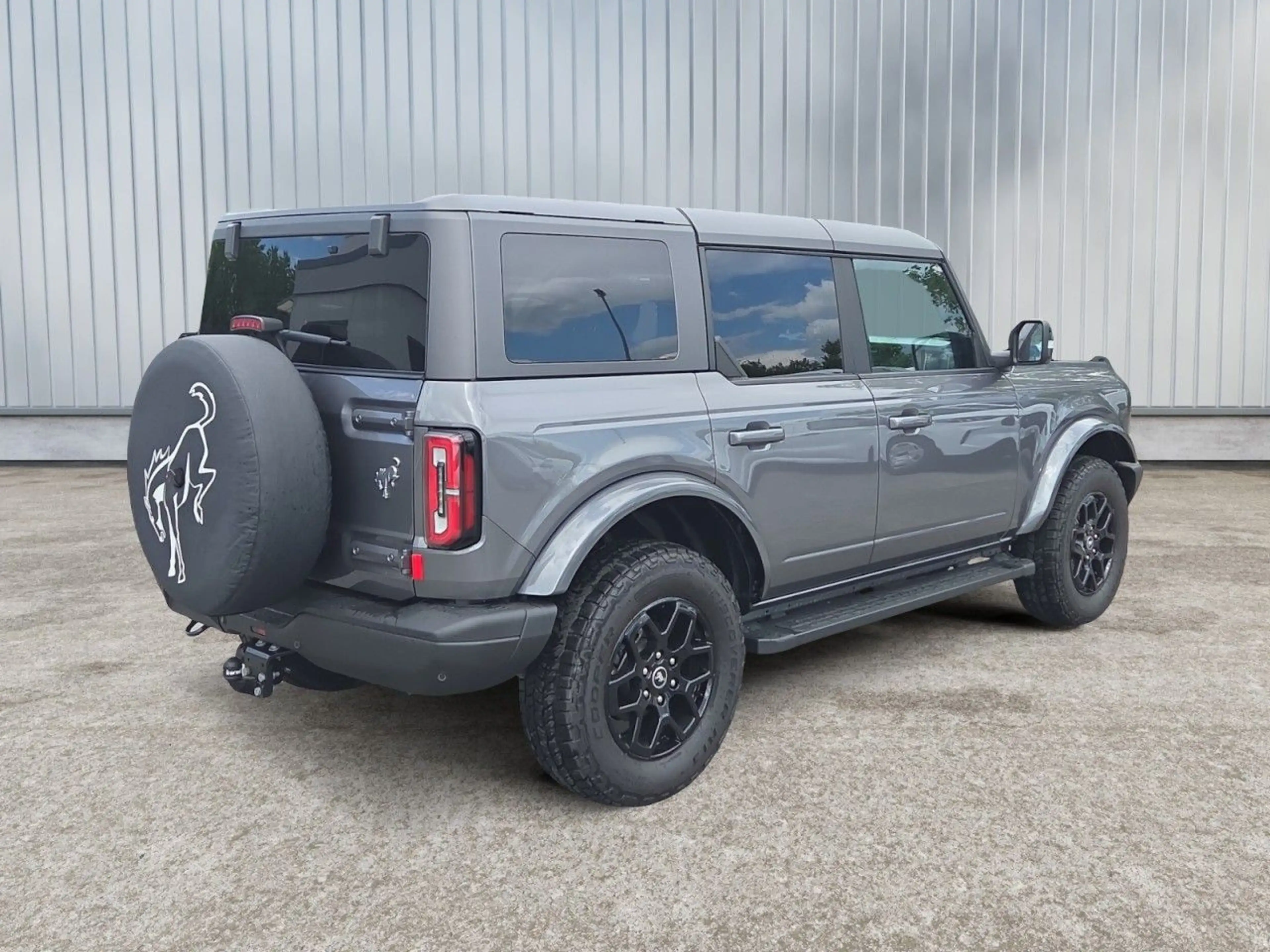 Ford Bronco Badlands Optik mit Anhängekupplung Klima Navi — photo 7