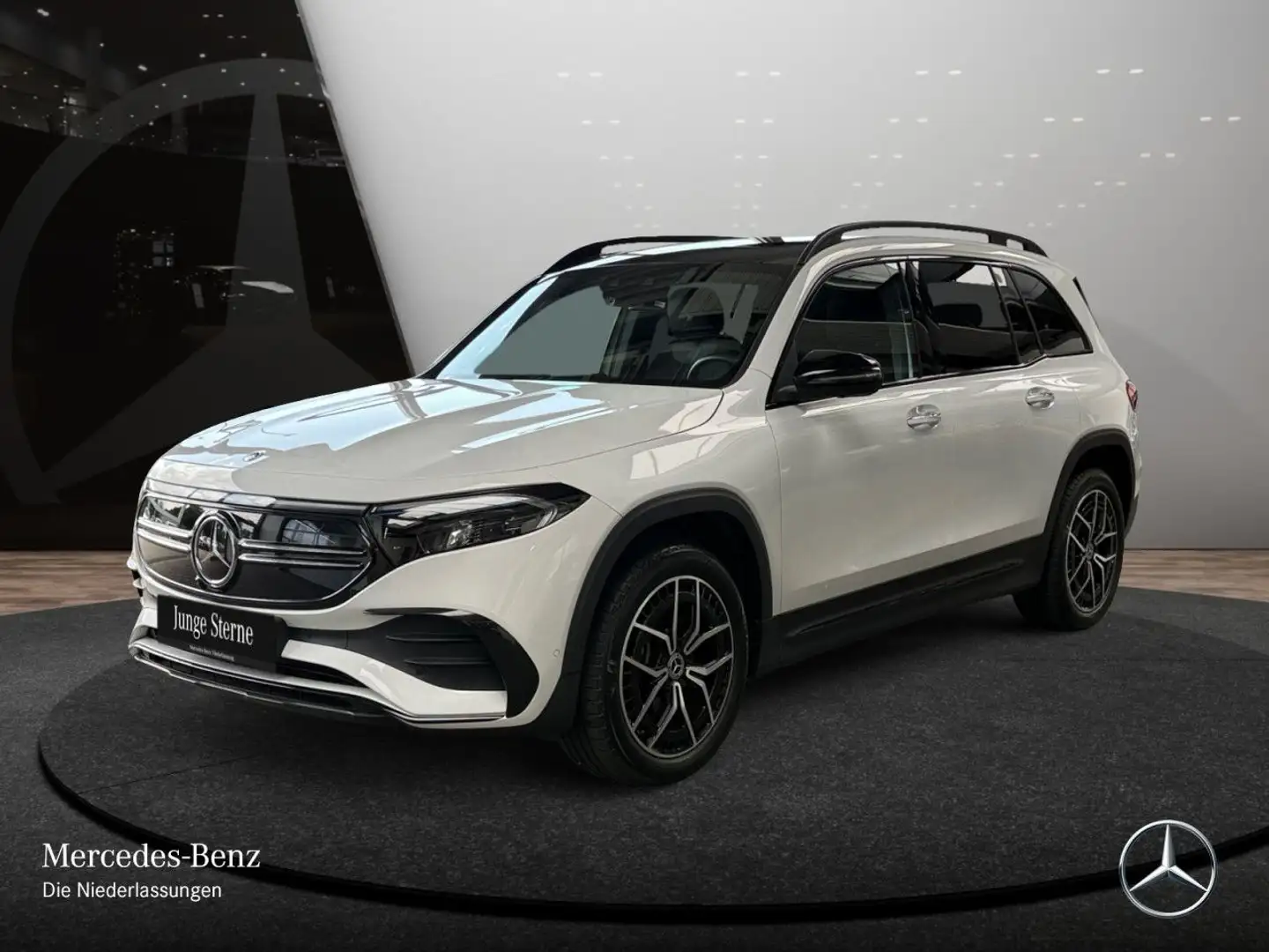 Mercedes-Benz EQB 300 4M AMG+NIGHT+19"+PLUS-PAKET+PANO+360 Weiß - 2