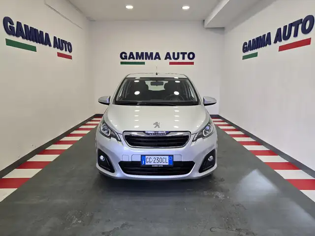 Peugeot 108 1.0 5P ARGENTO COME NUOVA OK NEOPATENTATI