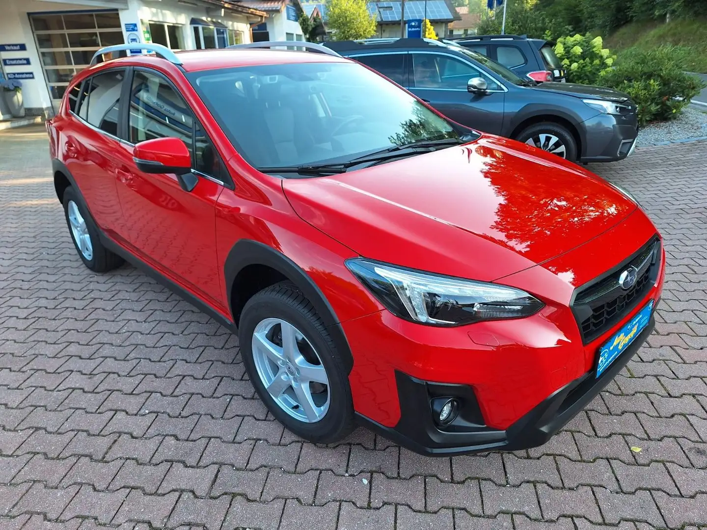 Subaru XV 1.6i Exclusive Lineartronic 4WD, AHK Czerwony - 1