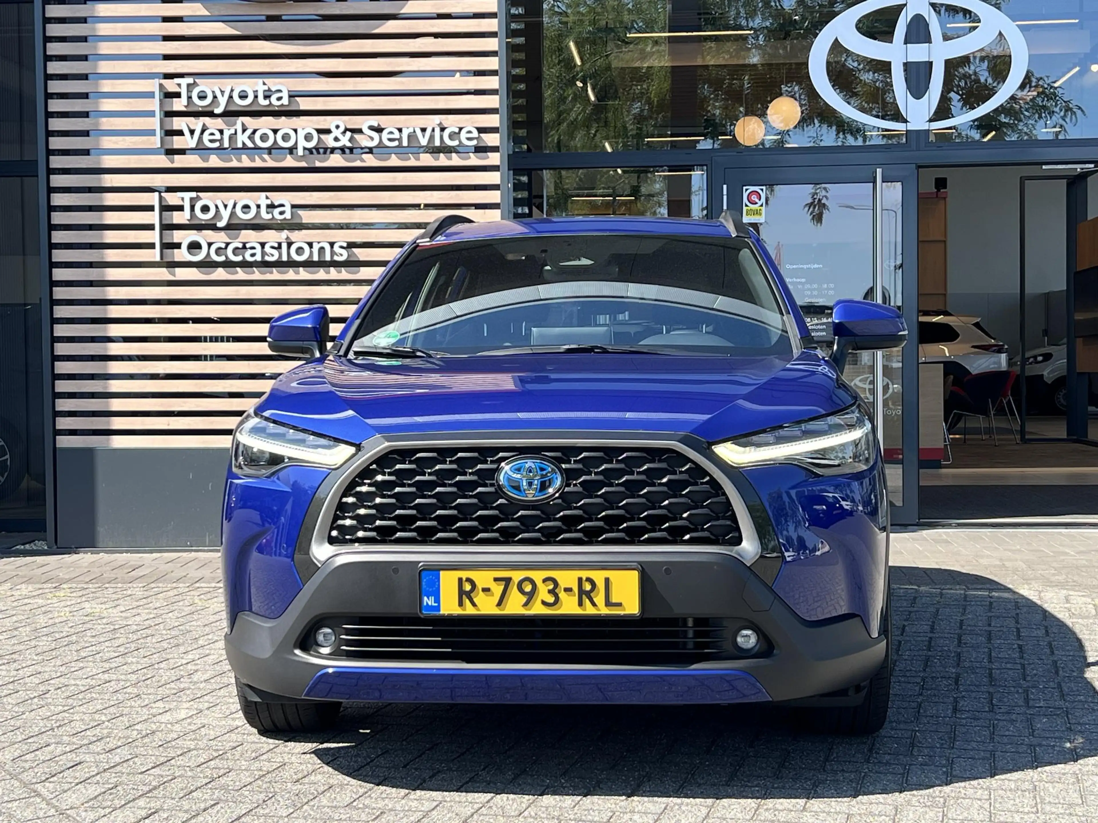 Toyota Corolla Cross 2.0 High Power Hybrid First Edition | Rijklaar | D — photo 8