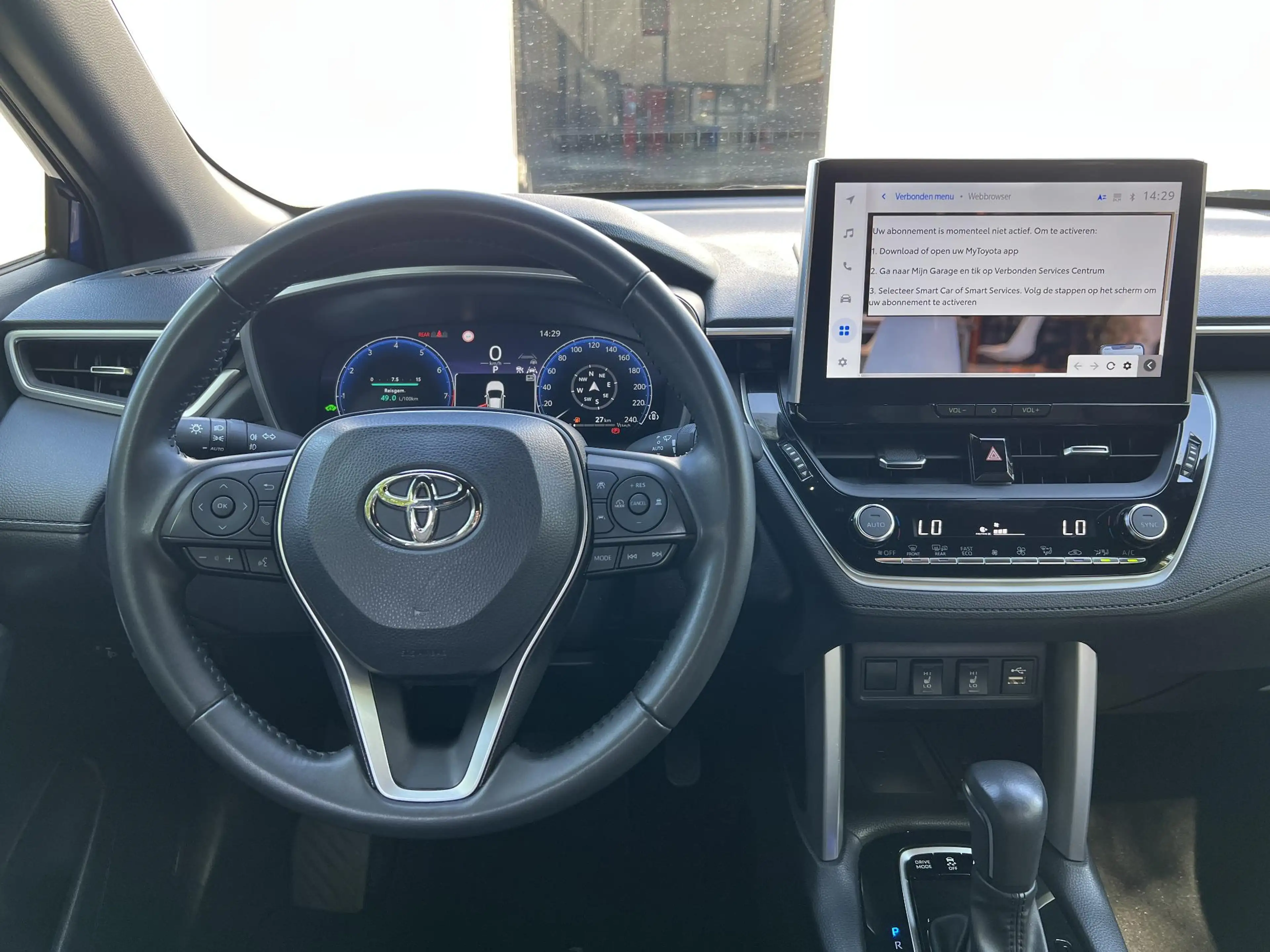 Toyota Corolla Cross 2.0 High Power Hybrid First Edition | Rijklaar | D — photo 13