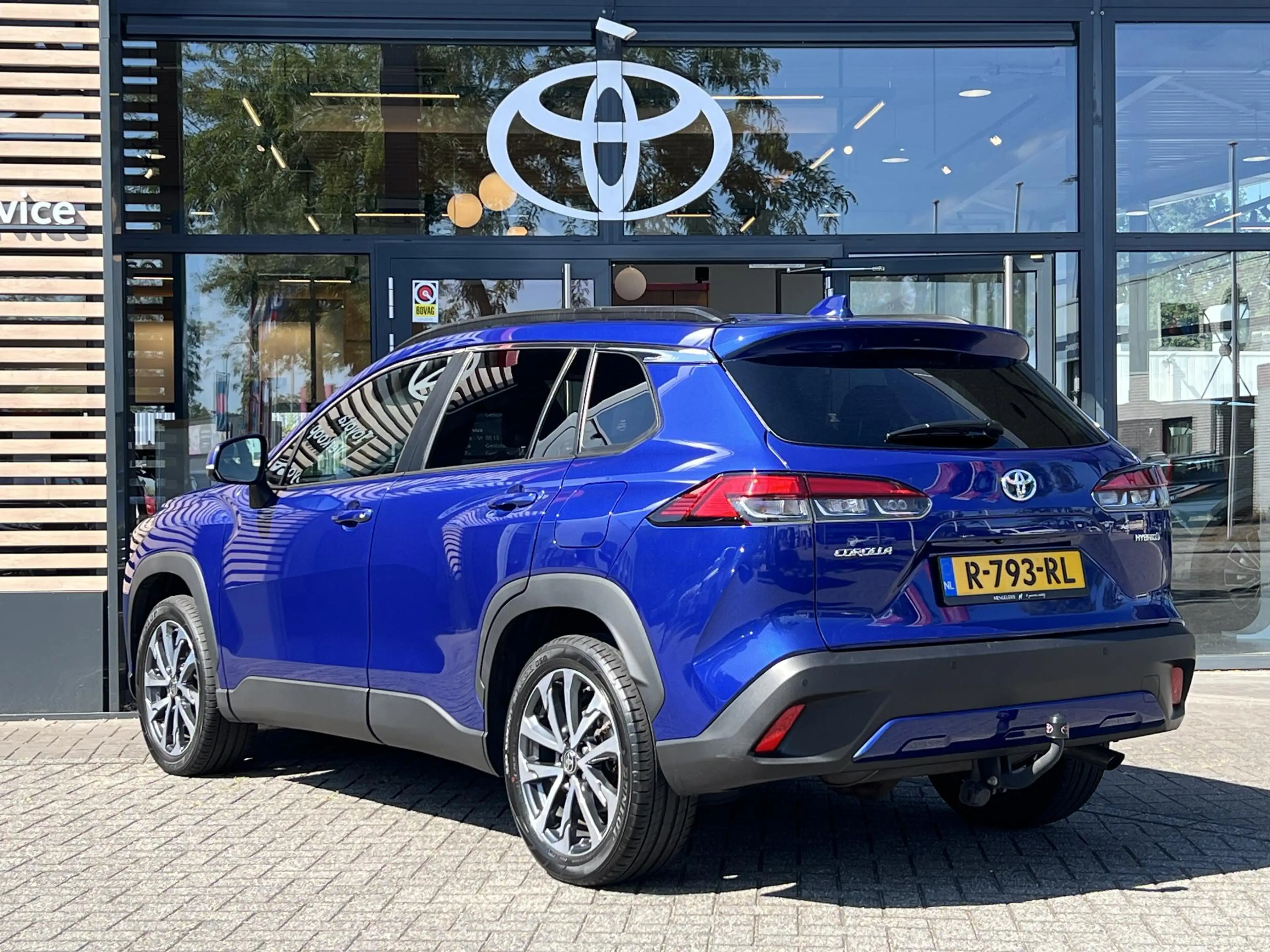 Toyota Corolla Cross 2.0 High Power Hybrid First Edition | Rijklaar | D — photo 3