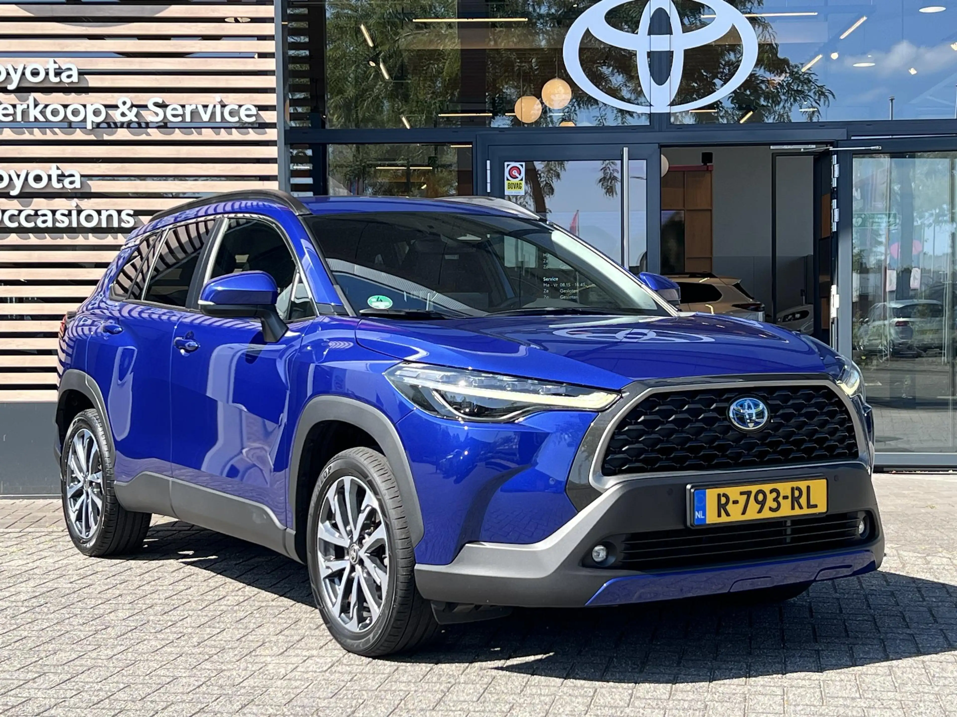 Toyota Corolla Cross 2.0 High Power Hybrid First Edition | Rijklaar | D — photo 7