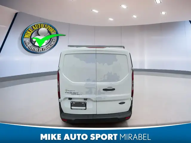 Ford Transit Connect 2017 — photo 3