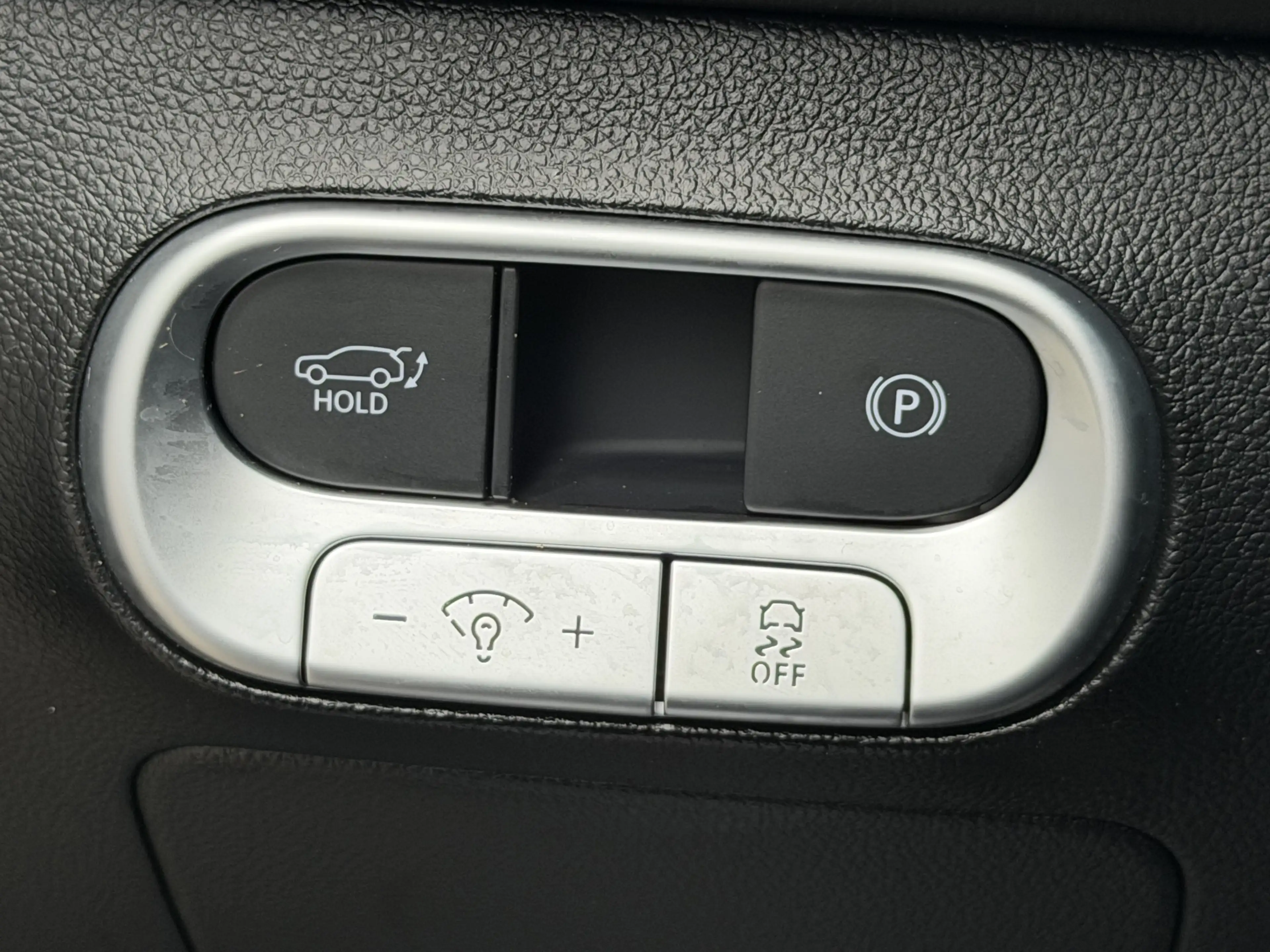 Genesis GV60 Elektro   Garantie   PANO   MEMORY   SCC — photo 14