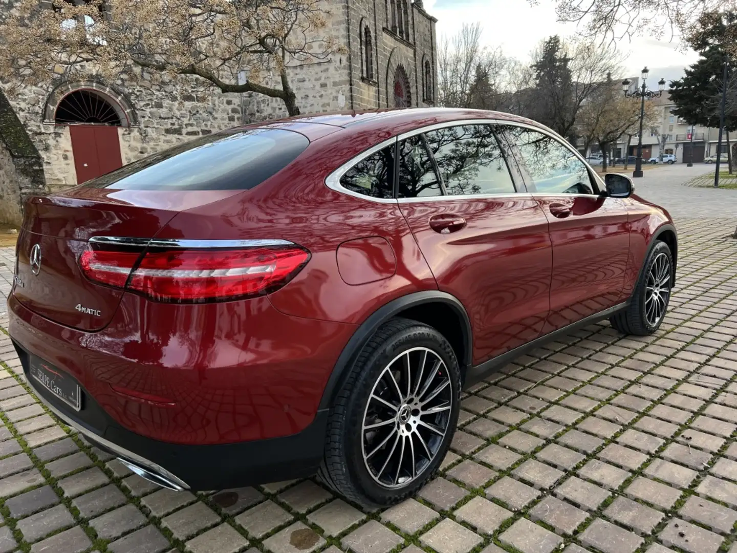 Mercedes-Benz GLC 350 Coupé 350d 4Matic Aut. Rojo - 2