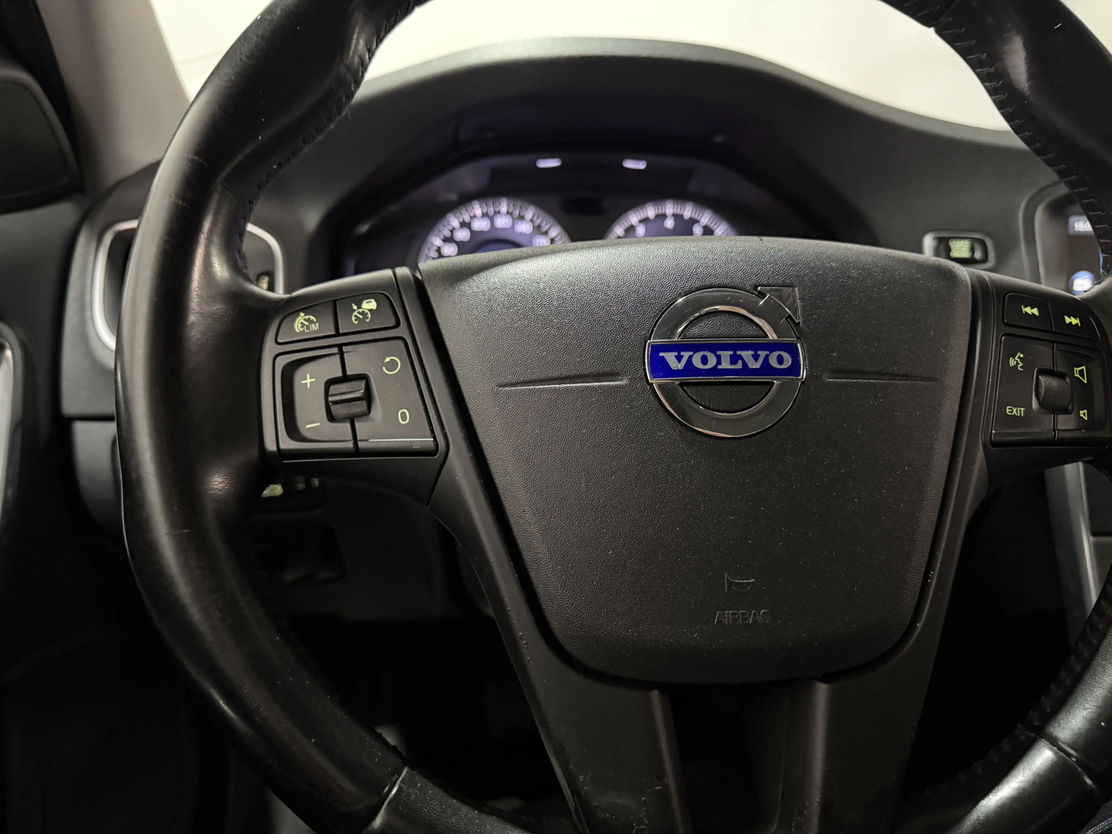 Volvo S60 2.0T Intro Edition - Leder / Bluetooth / Stuurbed. — photo 13