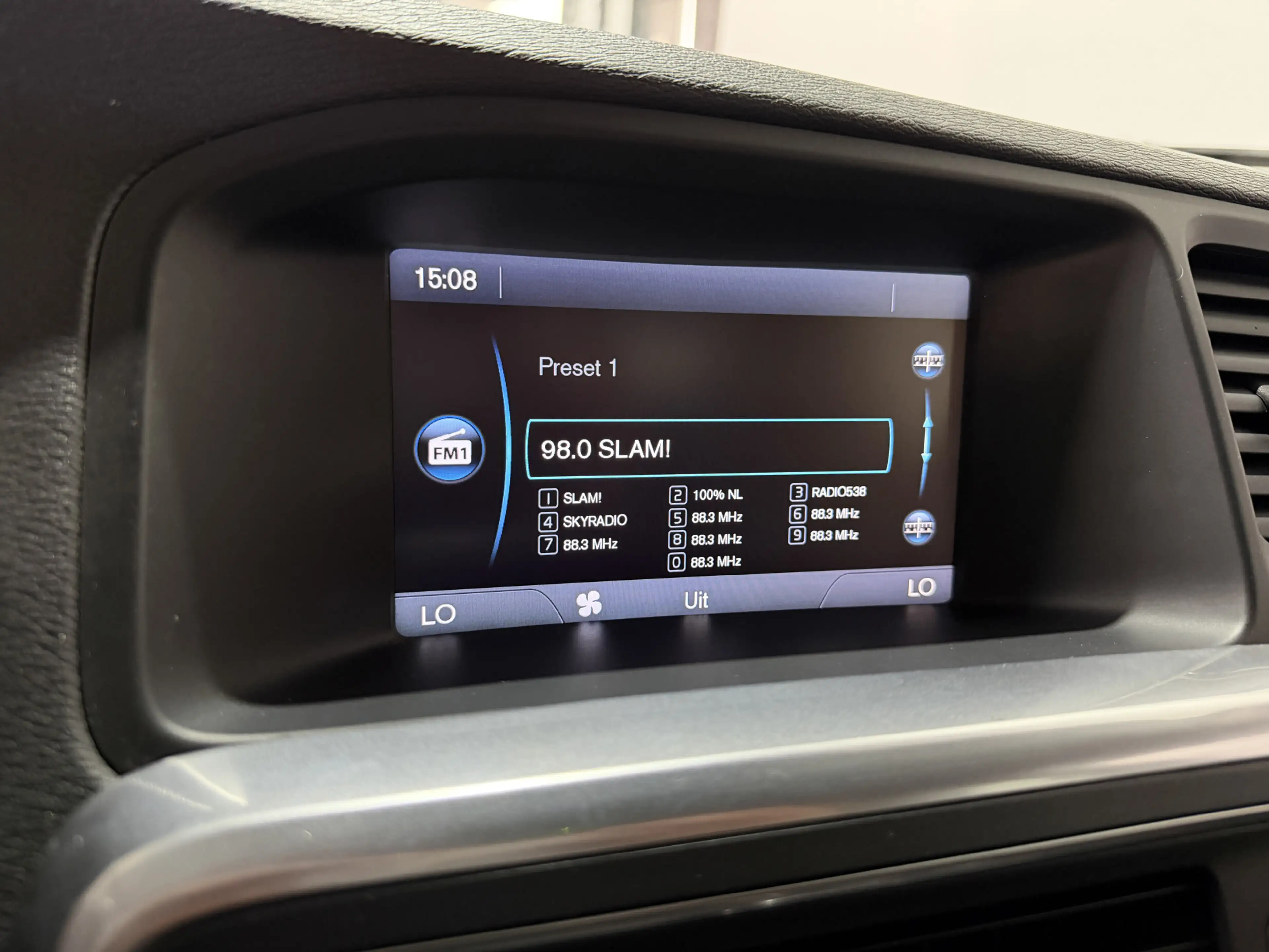 Volvo S60 2.0T Intro Edition - Leder / Bluetooth / Stuurbed. — photo 16