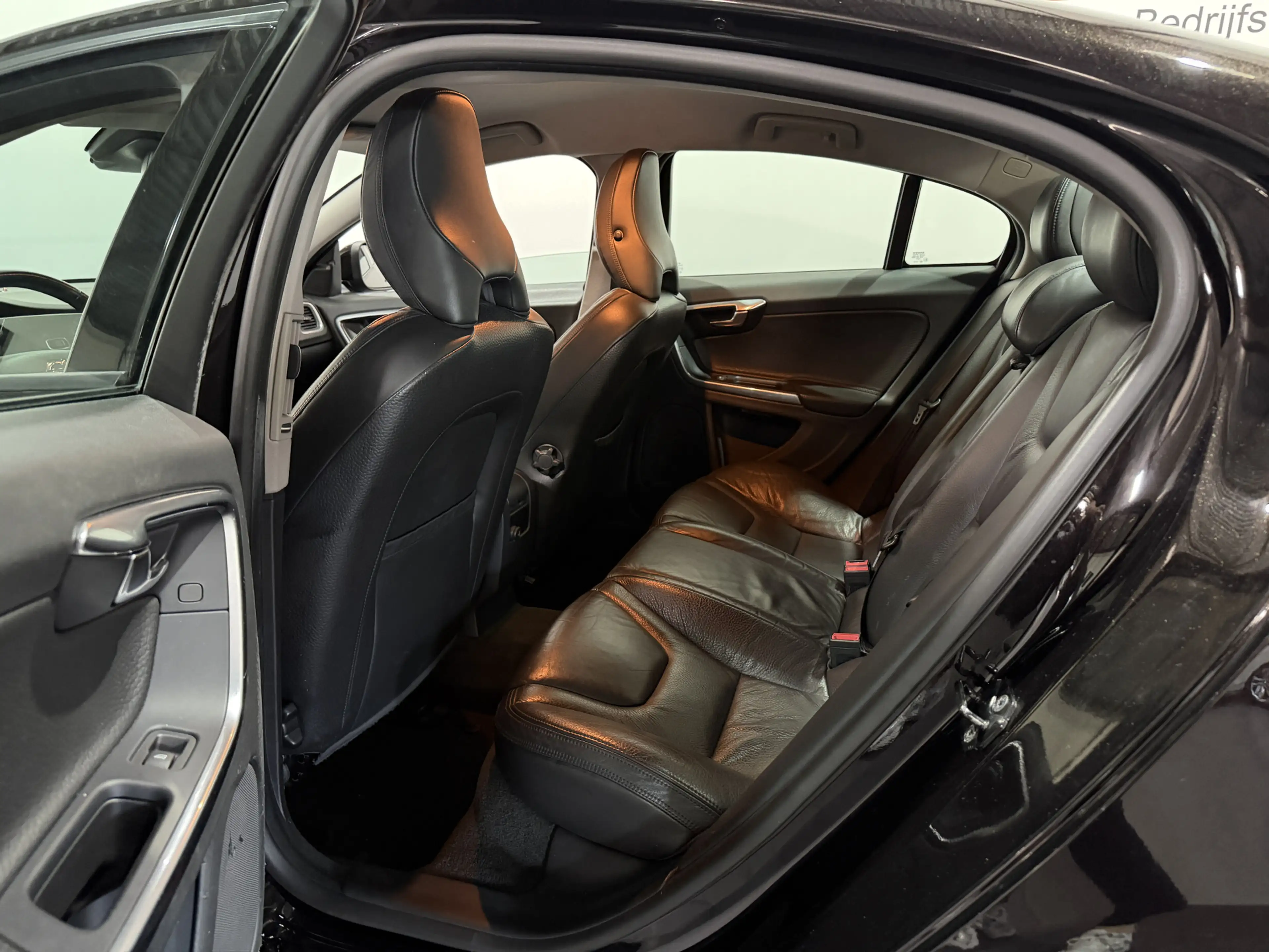 Volvo S60 2.0T Intro Edition - Leder / Bluetooth / Stuurbed. — photo 20