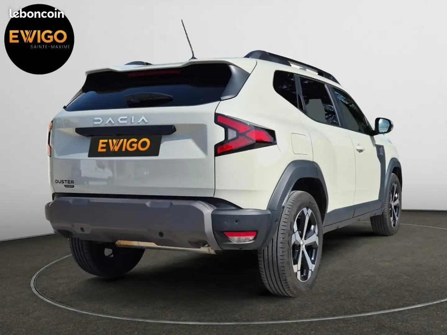 Dacia Duster 1.6 140H 95 FULL-HYBRID HYBRID 1.2KWH JOURNEY 4X2  Beige - 2