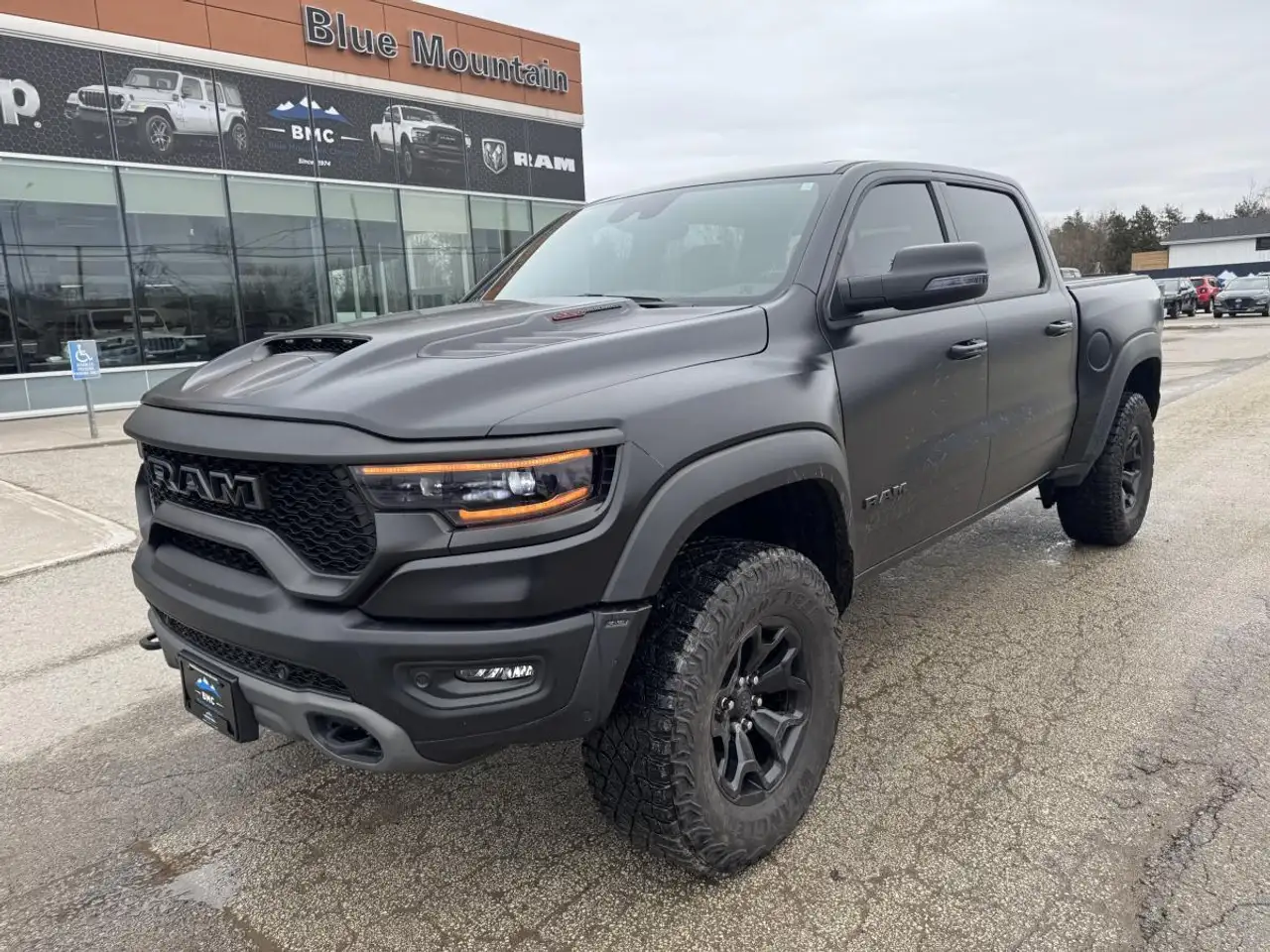 RAM 1500 снимка RAM 1500