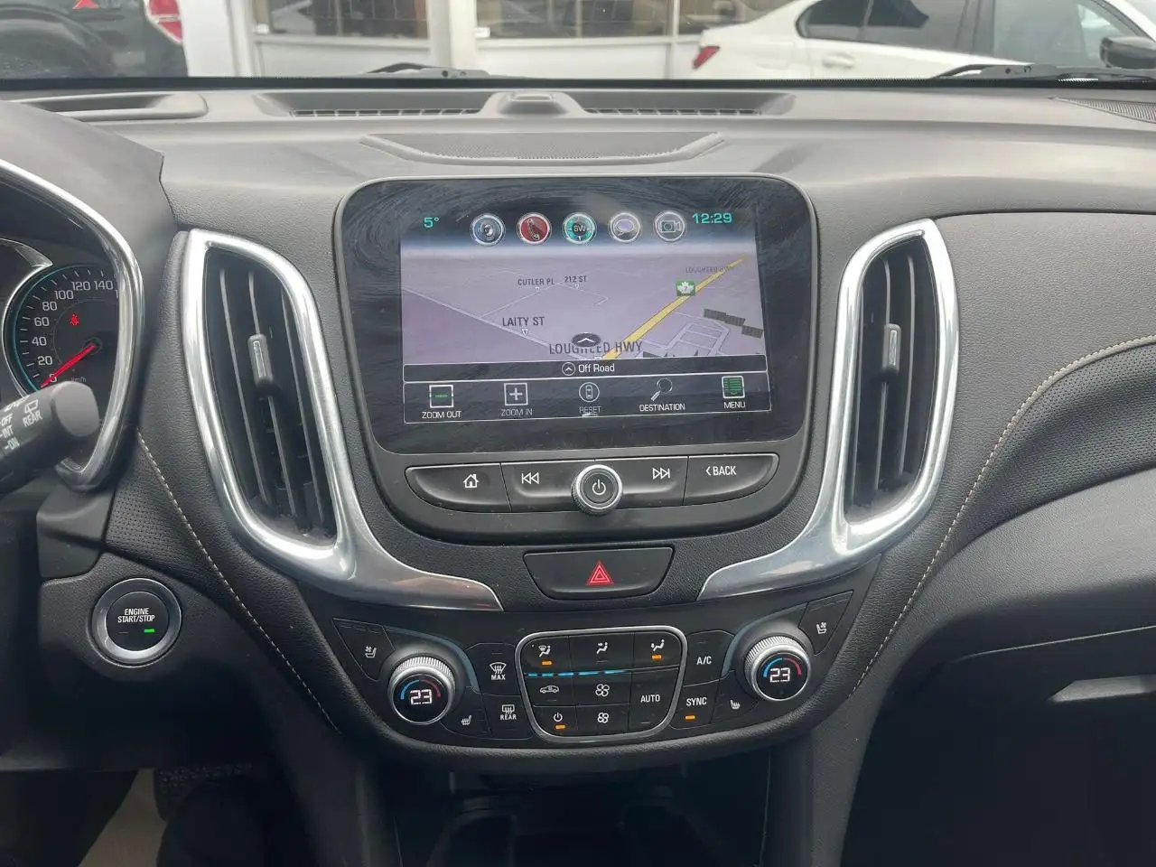 Chevrolet Equinox photo Chevrolet Equinox